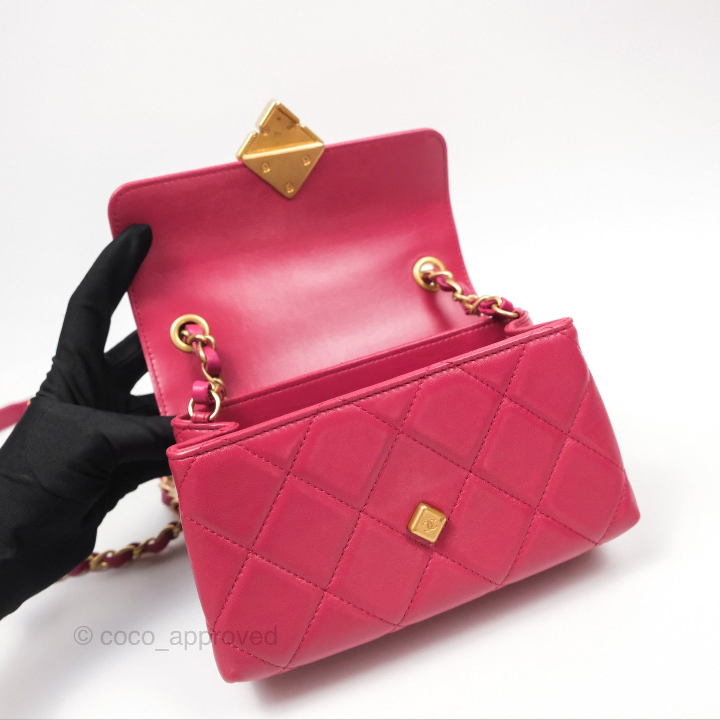 Chanel Diamond Lock CC Flap Bag Pink Lambskin Gold Hardware