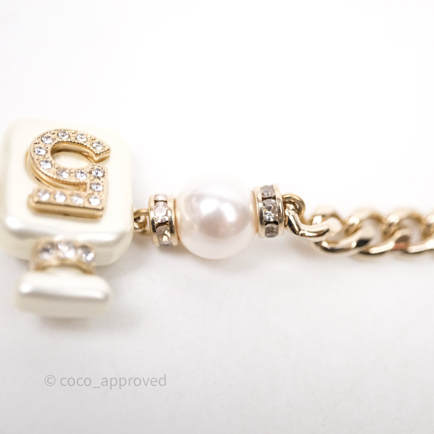Chanel No5 Perfume Bottle Crystal Pearl Chain Choker Necklace Gold Tone 22S