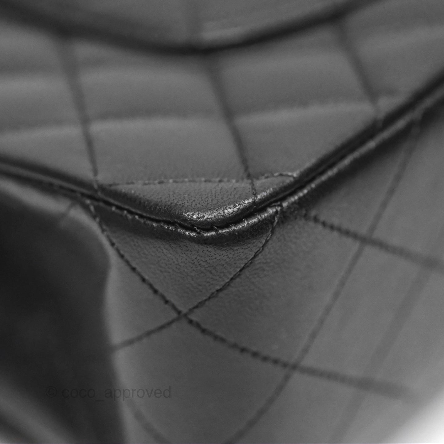 Chanel Classic M/L Medium Flap Quilted Black Lambskin Silver Hardware