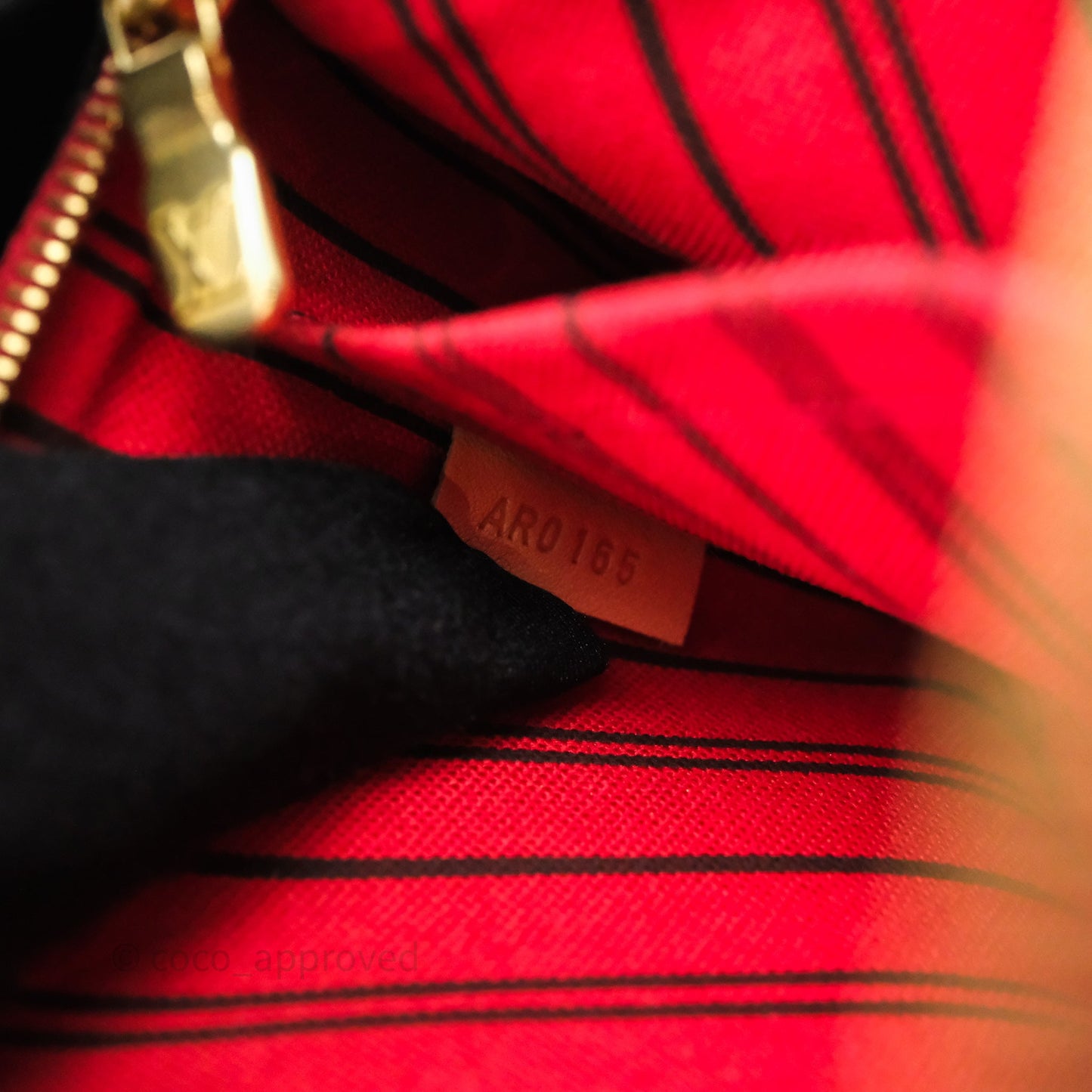 Louis Vuitton Neverfull MM Tote Bag Monogram Canvas