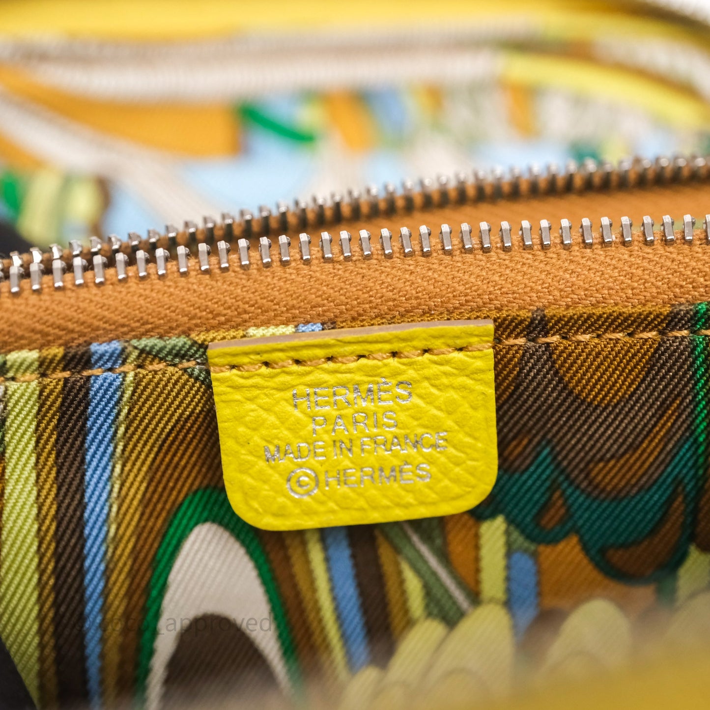 Hermès Silk In Compact Wallet Yellow Epsom