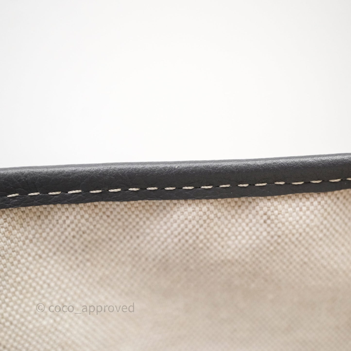 Goyard St Louis Tote PM ⁣⁣⁣⁣⁣⁣⁣⁣⁣⁣⁣⁣⁣⁣⁣⁣⁣⁣⁣⁣Grey