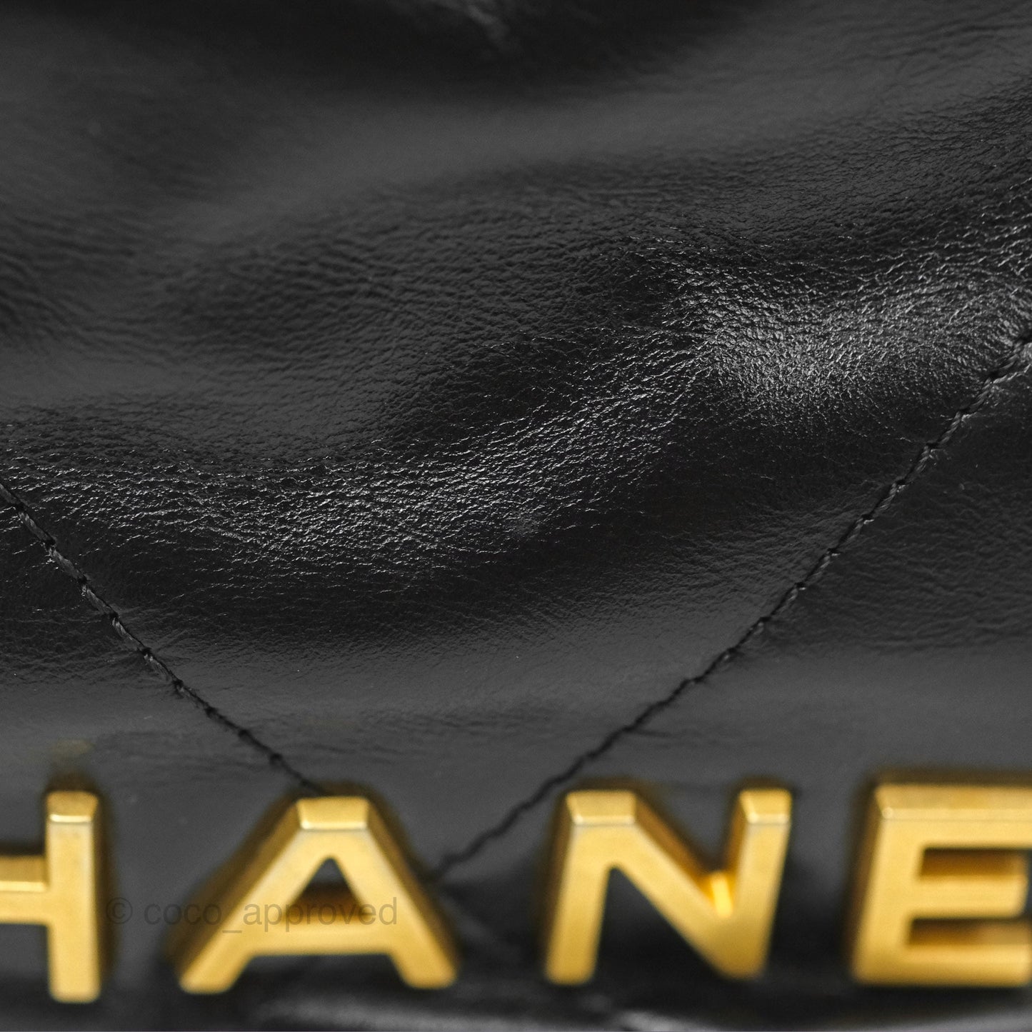 Chanel 22 Mini Bag Black Shiny Crumpled Calfskin