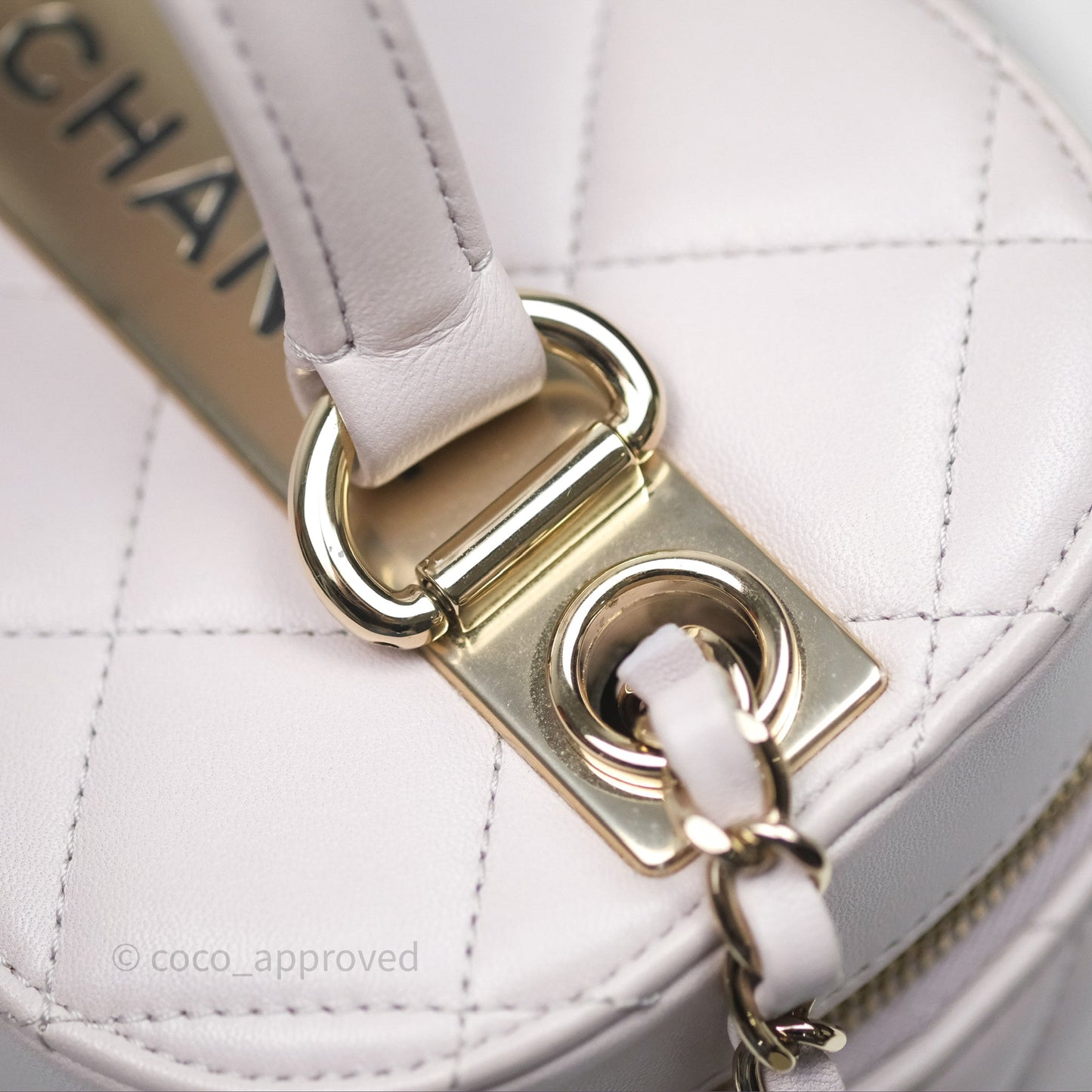 Chanel Trendy CC Vanity Case Lilac Lambskin Gold Hardware
