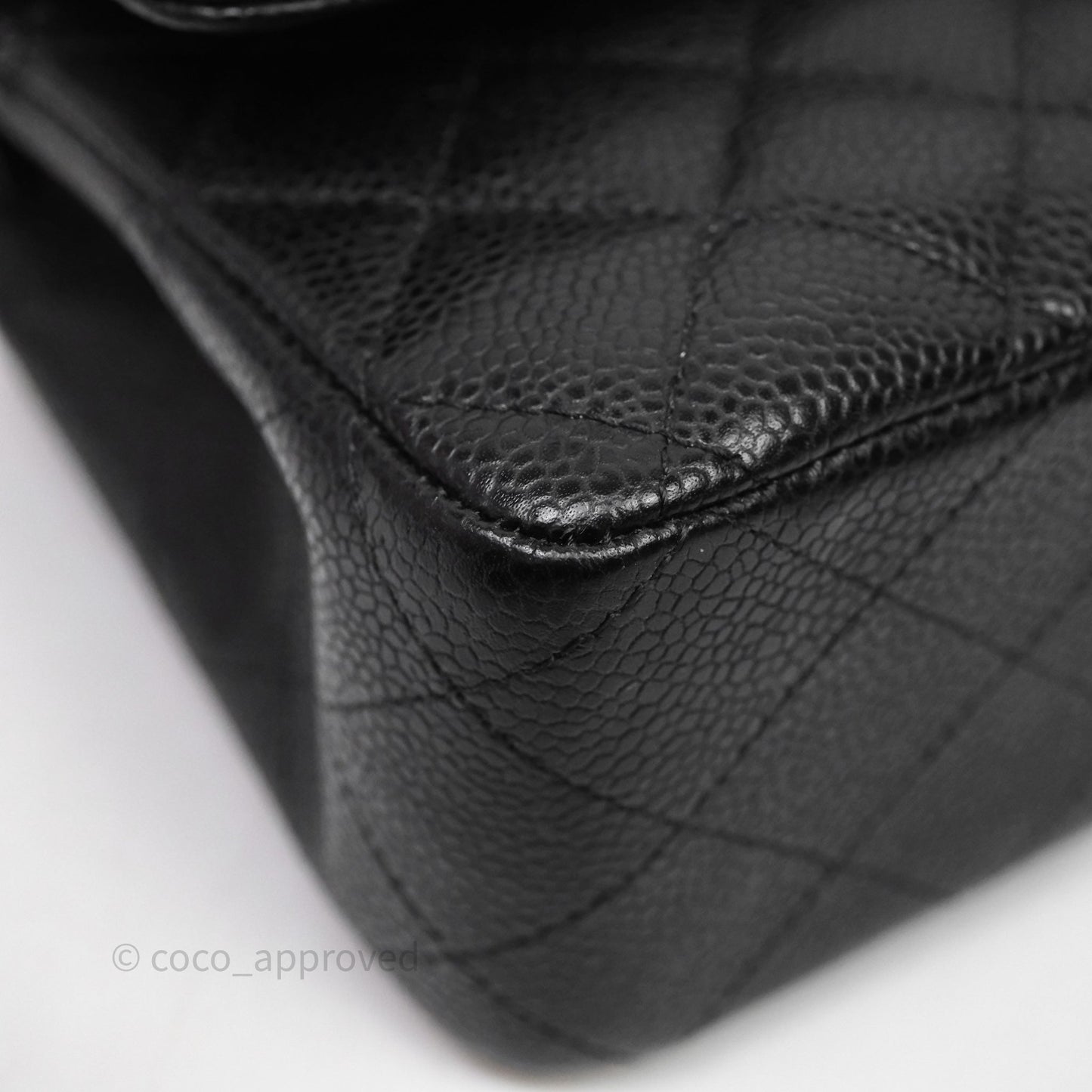 Chanel Classic M/L Medium Flap Quilted Black Caviar Gold Hardware