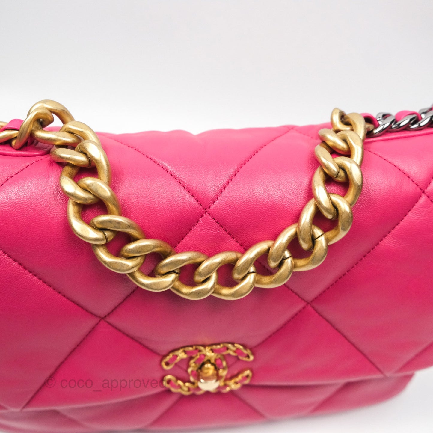 Chanel 19 Large (Medium) Dark Pink Goatskin Mixed Hardware