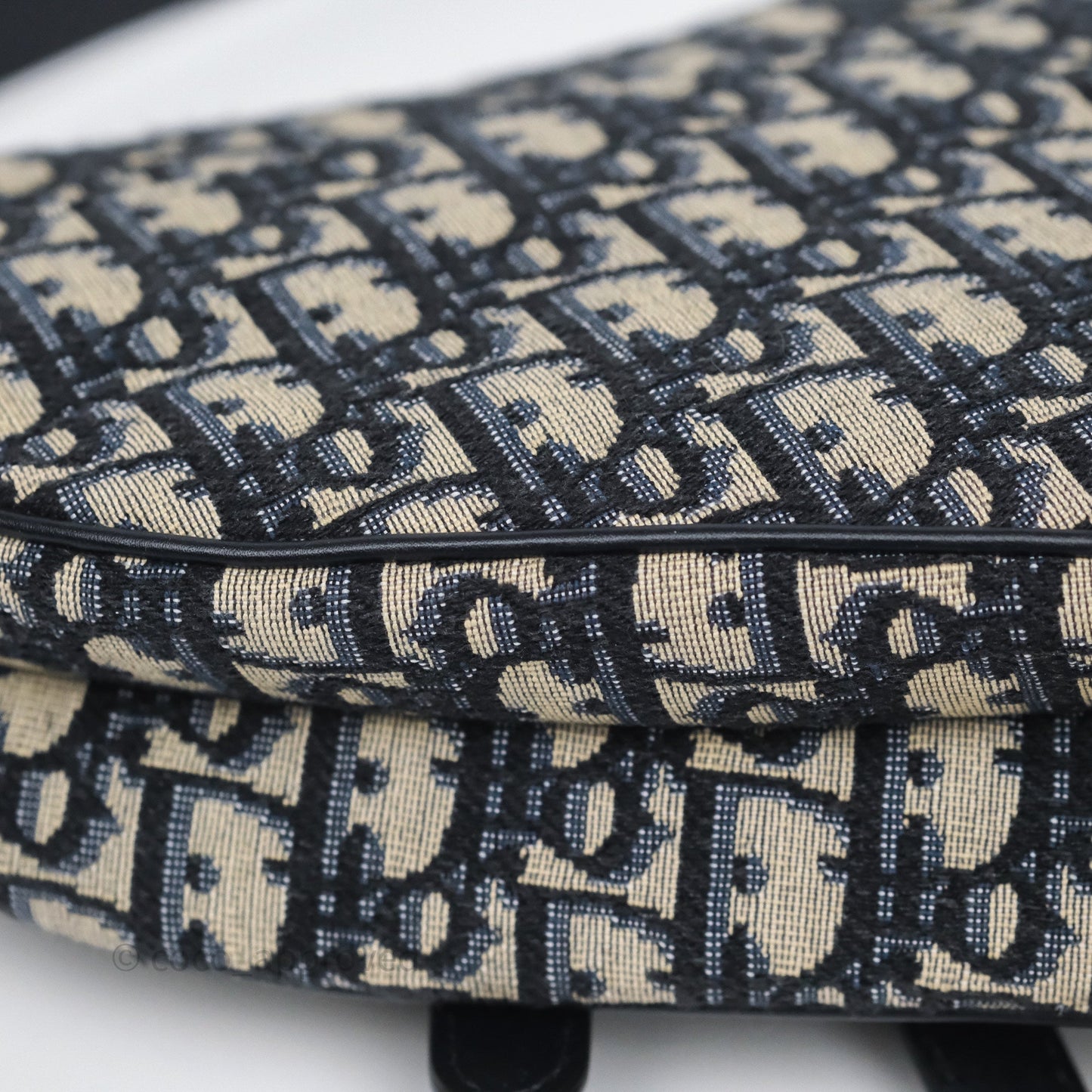 Dior Saddle Bag Navy Dior Oblique Embroidery Aged Gold Hardware