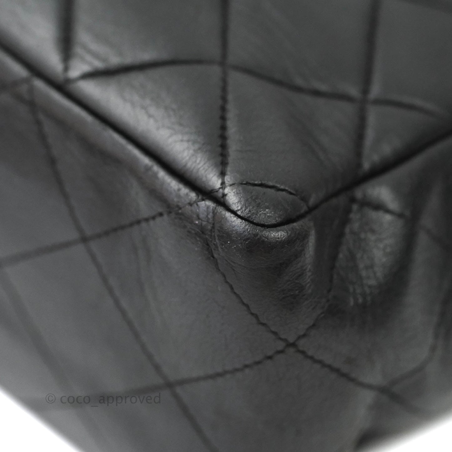 Chanel Vintage Jumbo Single Flap Black Lambskin 24K Gold Hardware