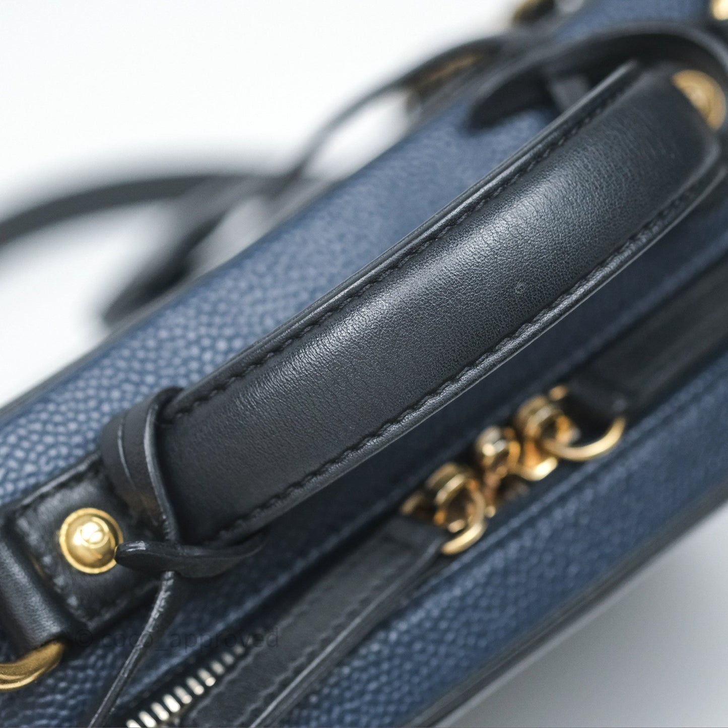 Chanel Quilted Medium CC Filigree Vanity Case Dark Navy Caviar Gold Hardware