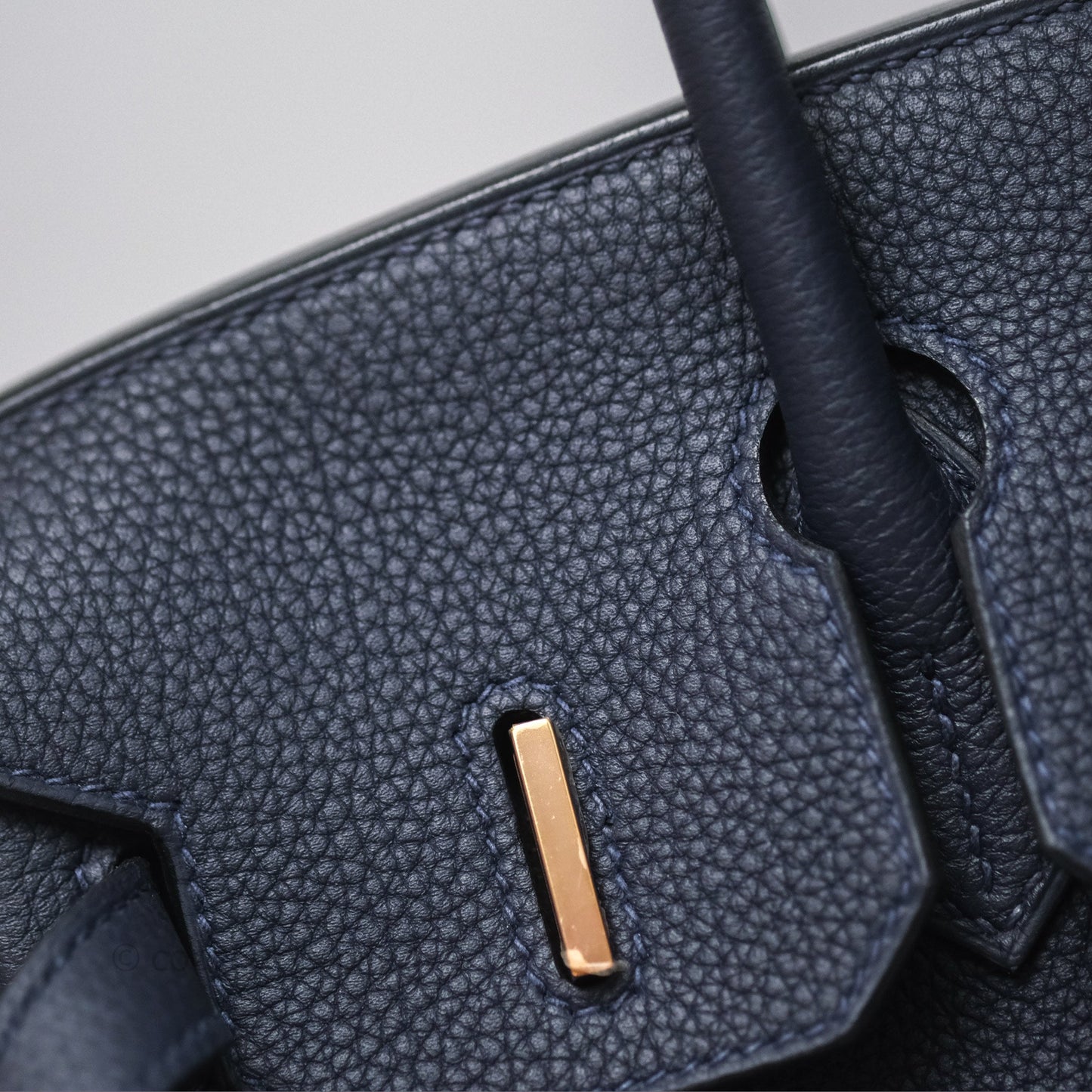 Hermès Birkin 30 Retourne Bleu Nuit 2Z Togo Gold Hardware