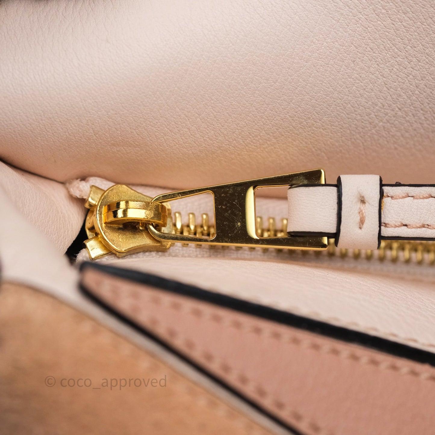 Loewe Medium Puzzle Bag Blush Pink Suede Calfskin