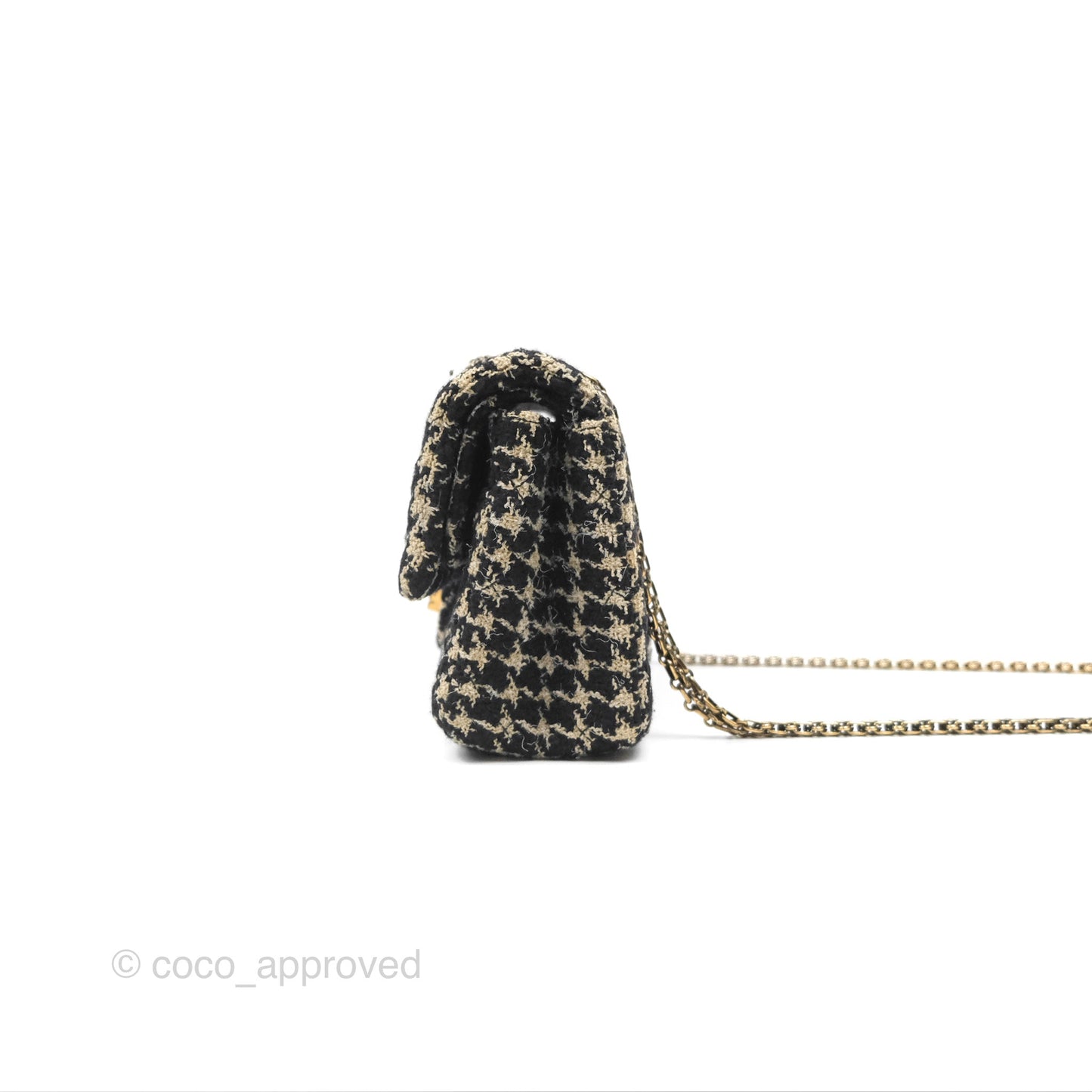 Chanel Reissue 225 Flap Houndstooth Beige Black Fabric Antique Gold Hardware