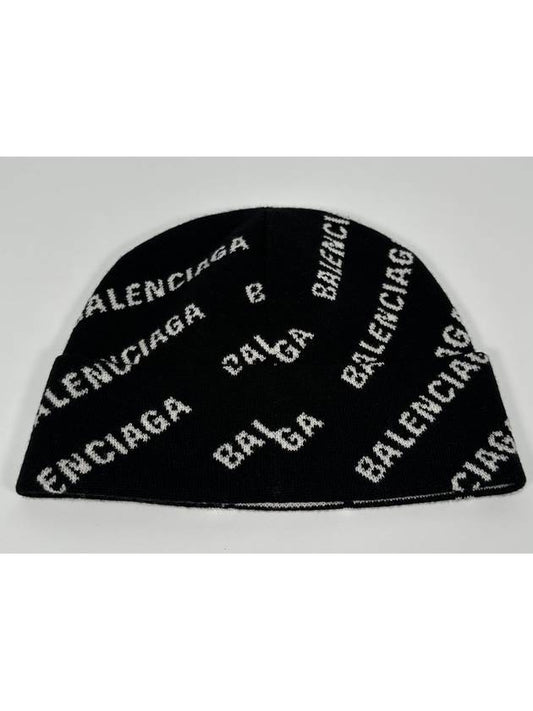 Luxury Balenciaga Beanie OS
