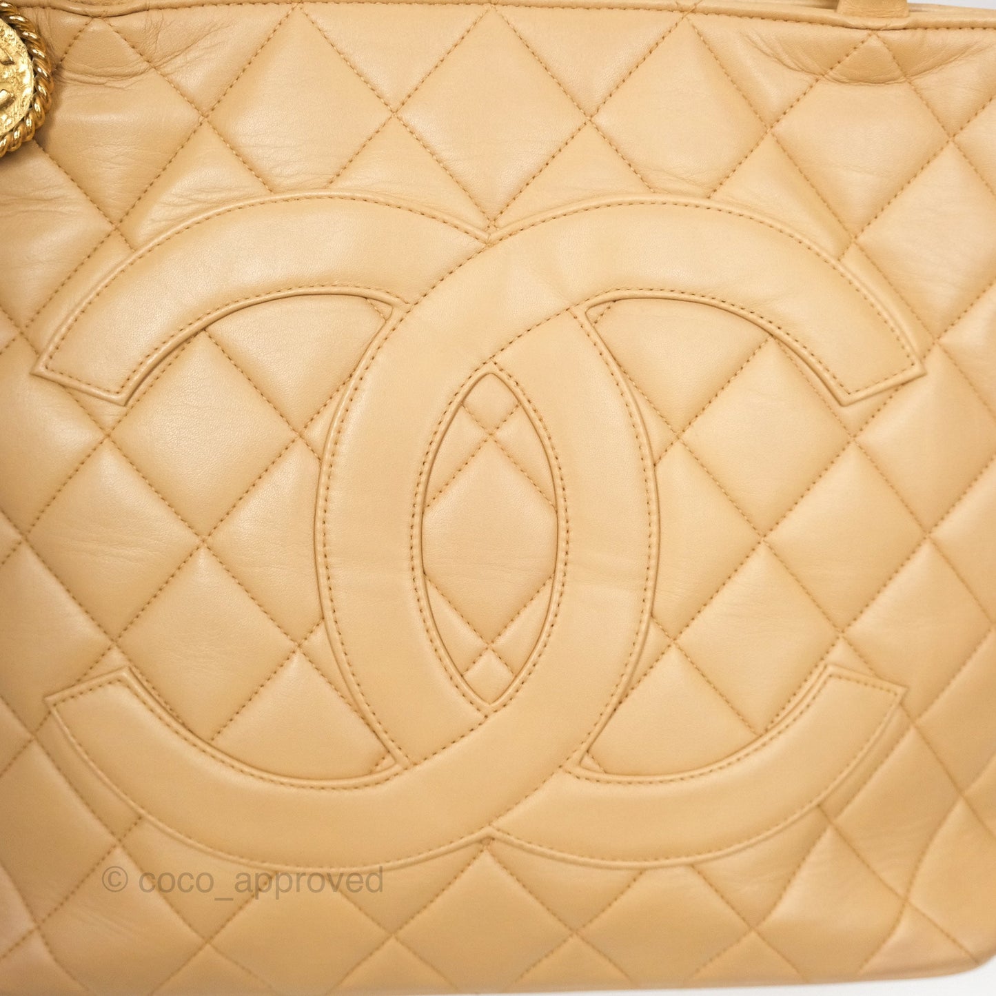 Chanel Vintage Medallion CC Beige Lambskin Tote Bag Gold Hardware