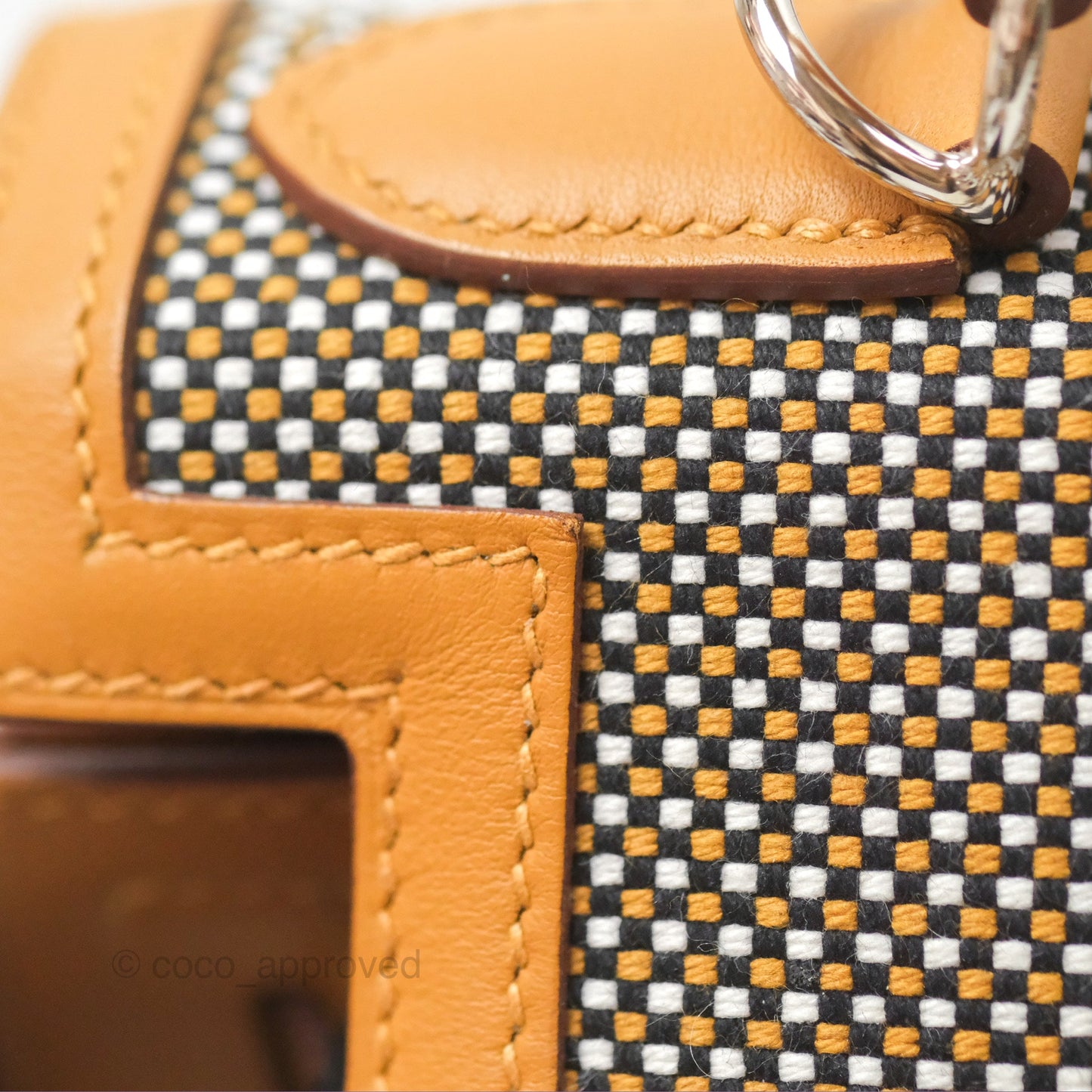 Hermès Kelly Sellier 28 Quadrille Black/White/Desert Sesame Swift