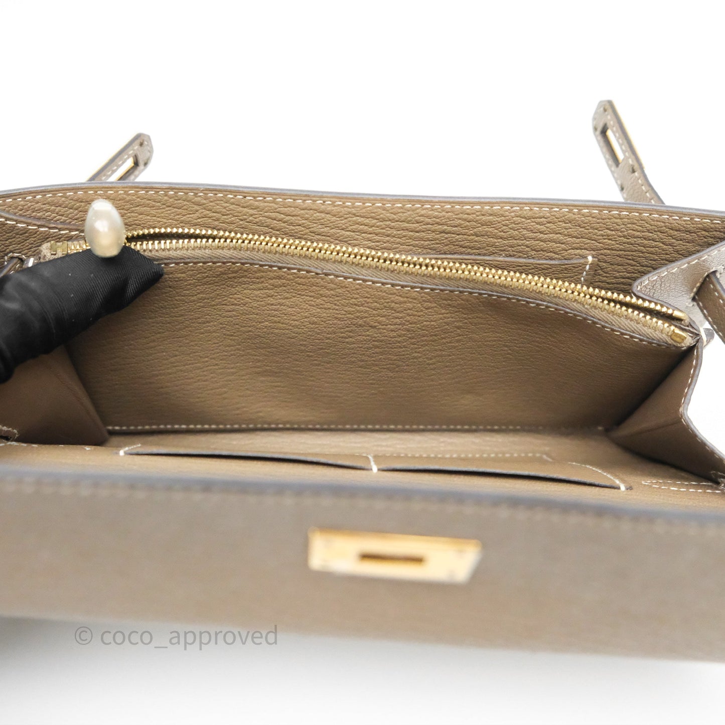 Hermès Kelly To Go Wallet Etoupe 18 Chevre Mysore Gold Hardware