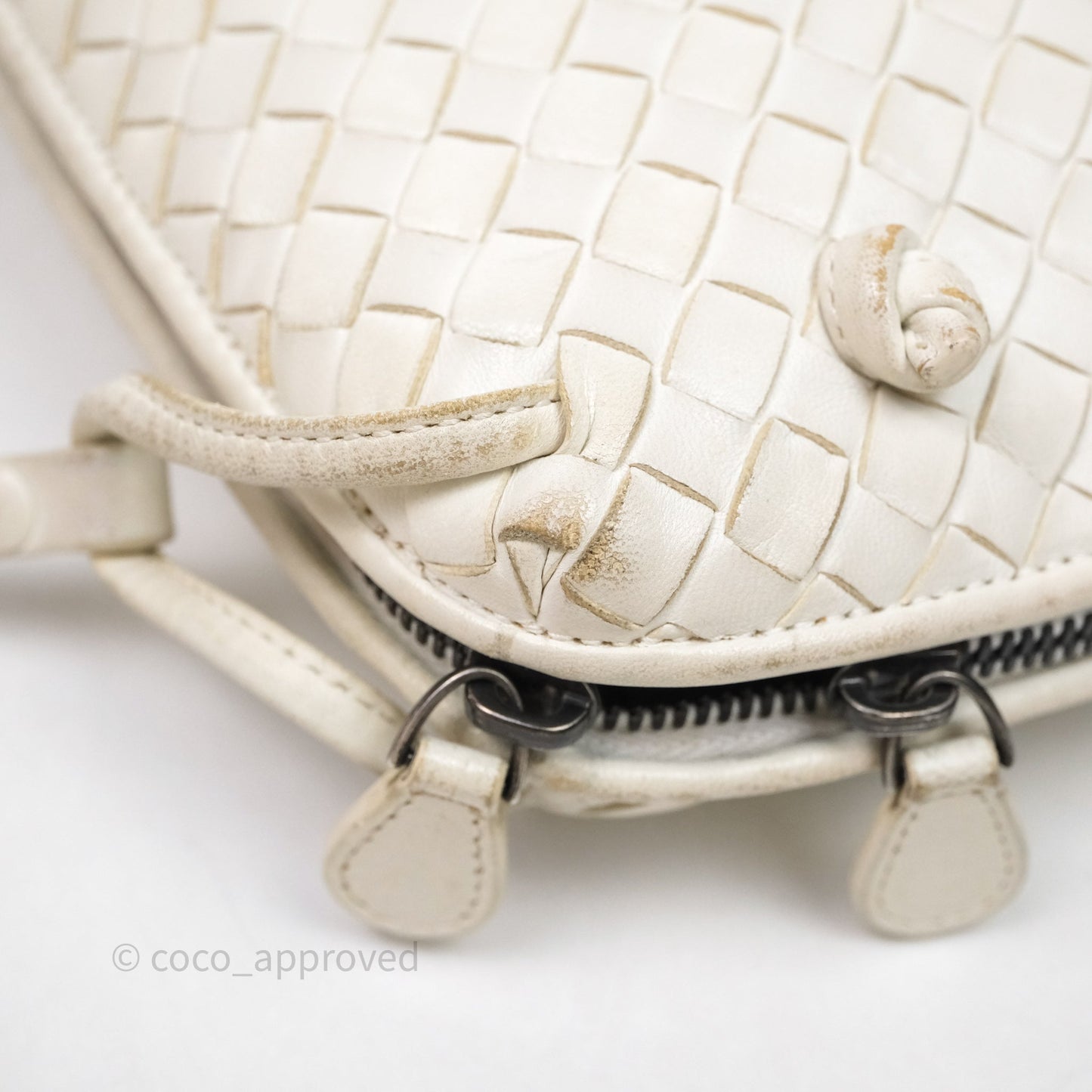 Bottega Veneta Nodini Crossbody Bag White Nappa Intrecciato