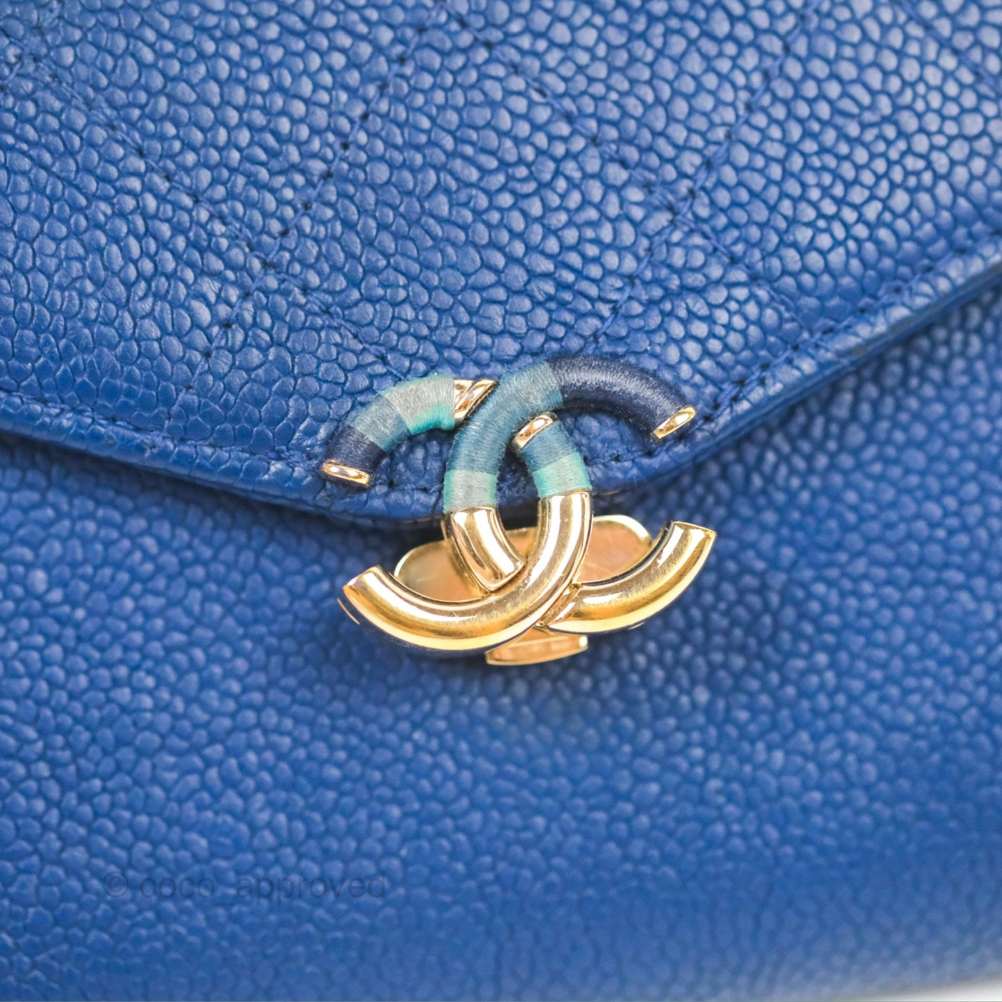 Chanel Quilted Medium Flap Wallet Blue Caviar Gold Hardware