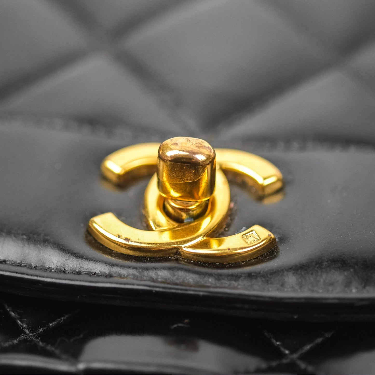 Chanel Vintage Quilted Medium Classic Diana Flap Bag Black 24K Gold Hardware