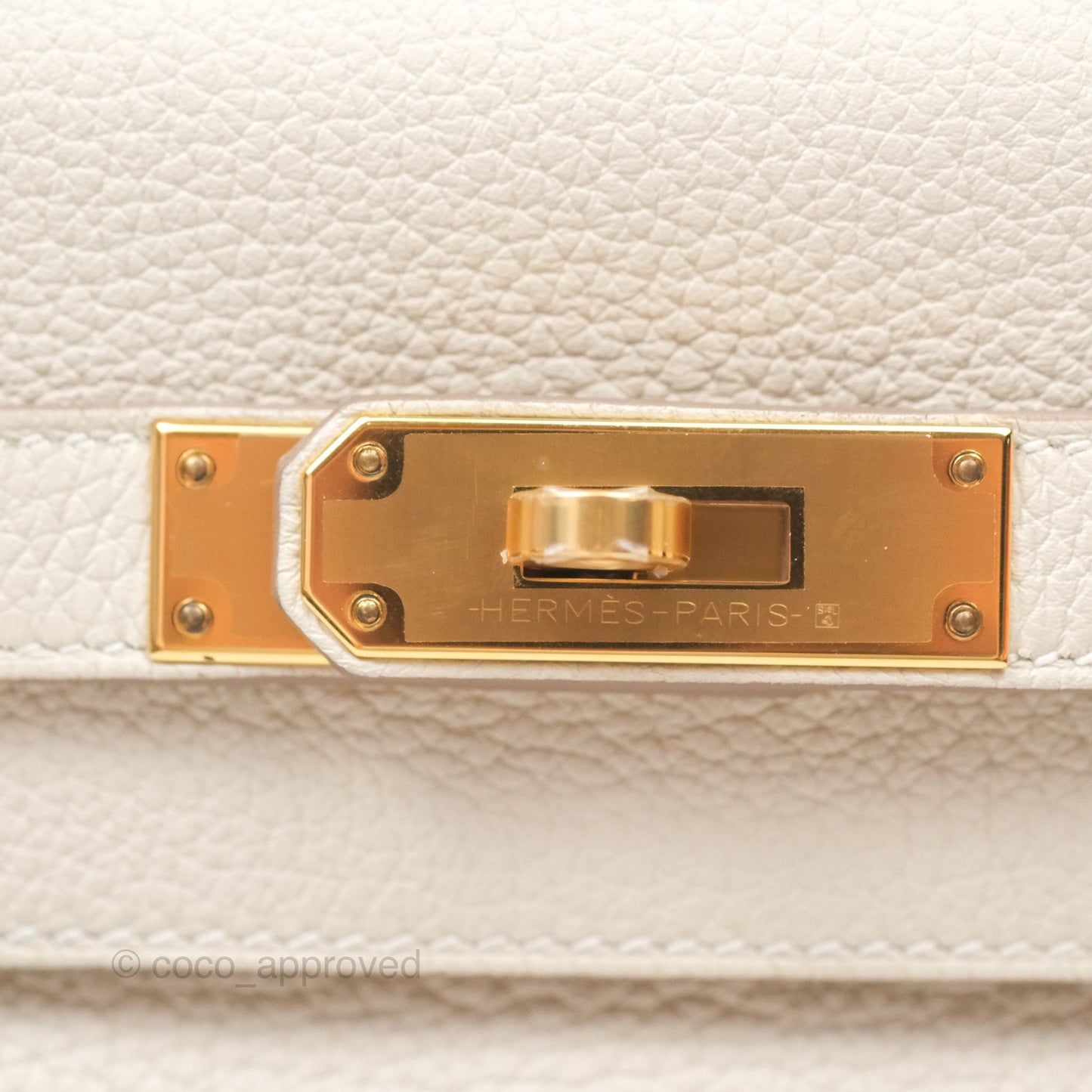 Hermès Kelly 28 Retourn Craie 10 Togo Gold Hardware