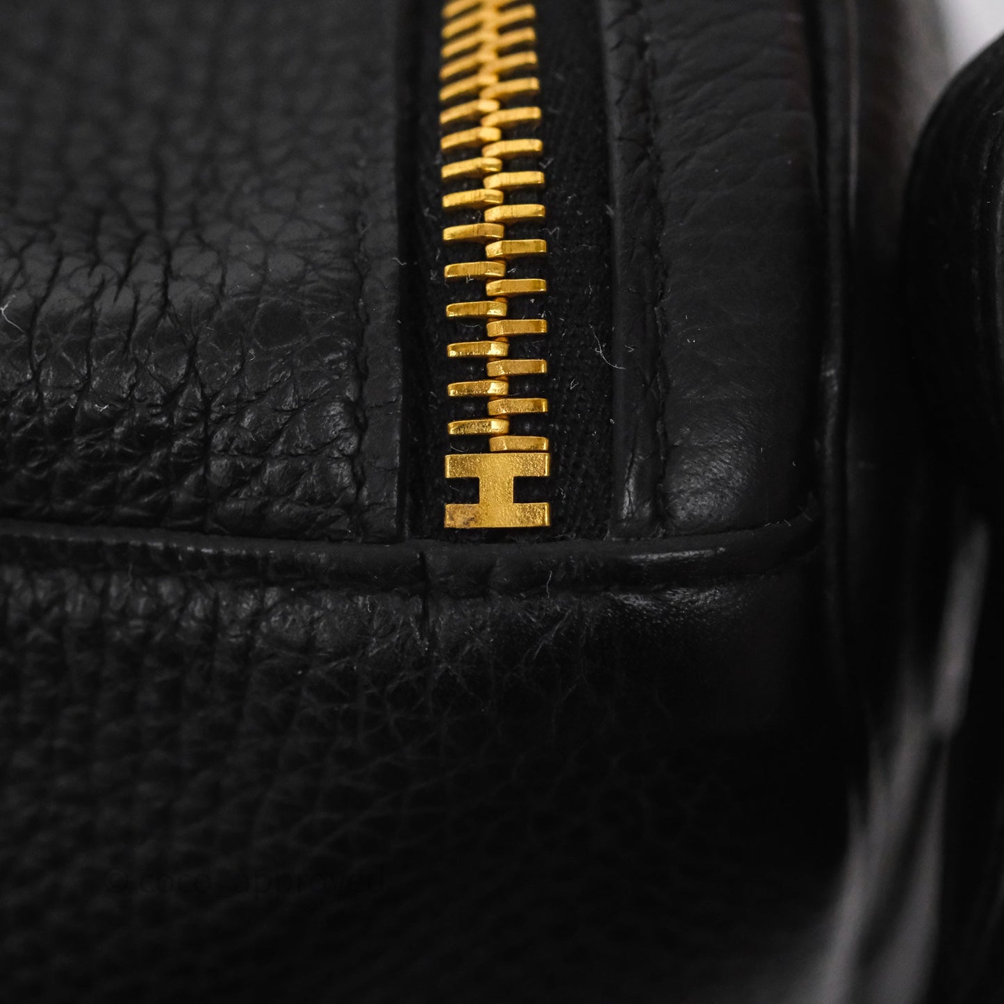 Hermès Lindy 30 Black Noir 89 Clemence Gold Hardware
