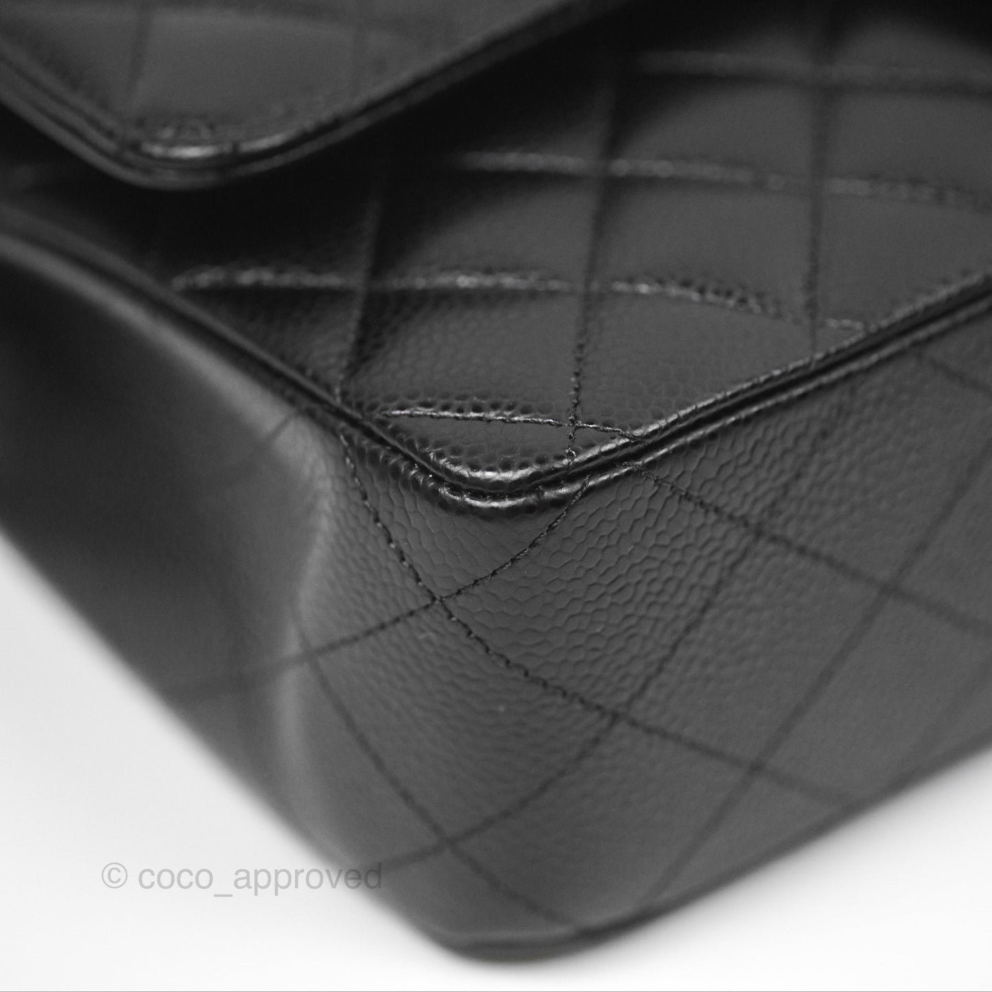 Chanel Classic M/L Medium Flap Quilted Black Caviar Gold Hardware
