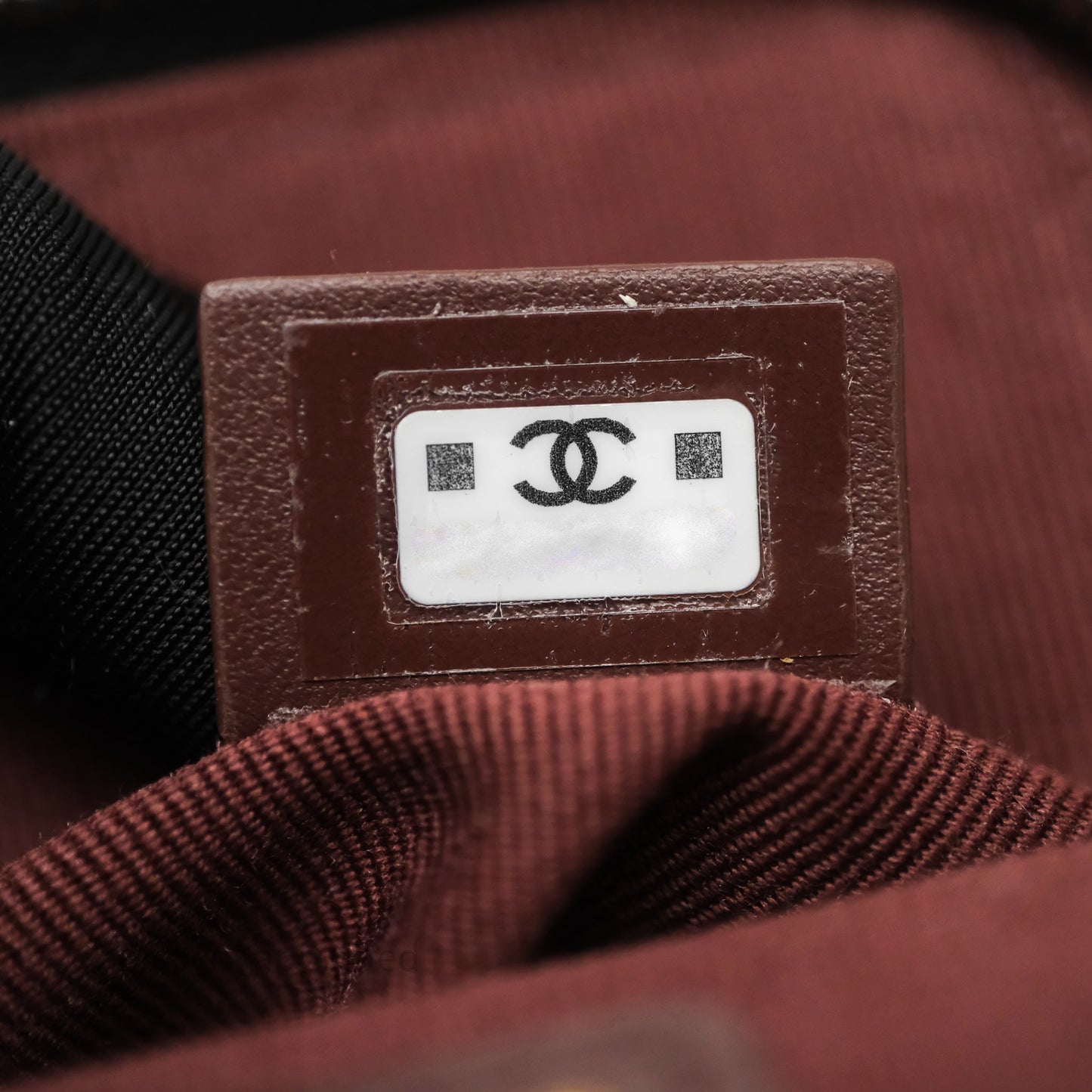 Chanel Quilted Classic Zip Card Holder Wallet Black Caviar Gold Hardware