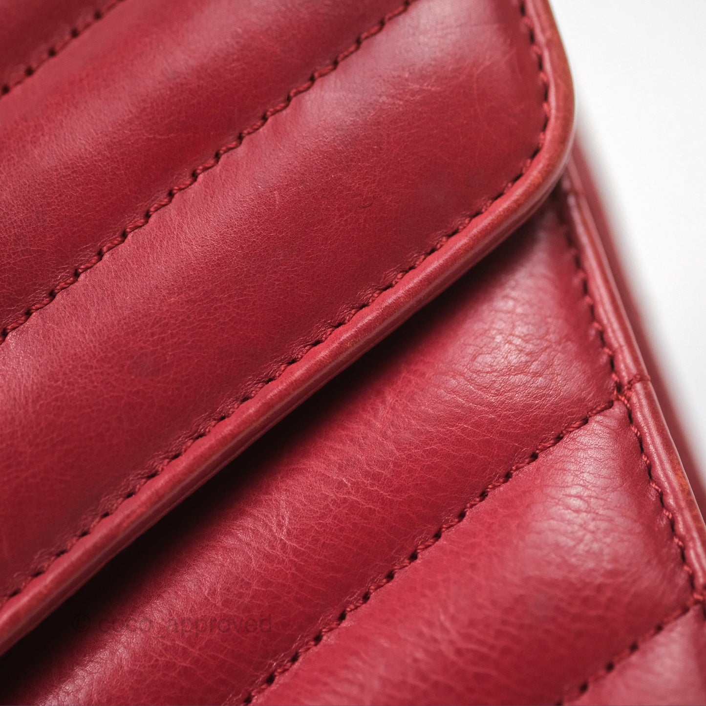Chanel Chevron Shoulder Bag Red Calfskin Aged Gold Hardware