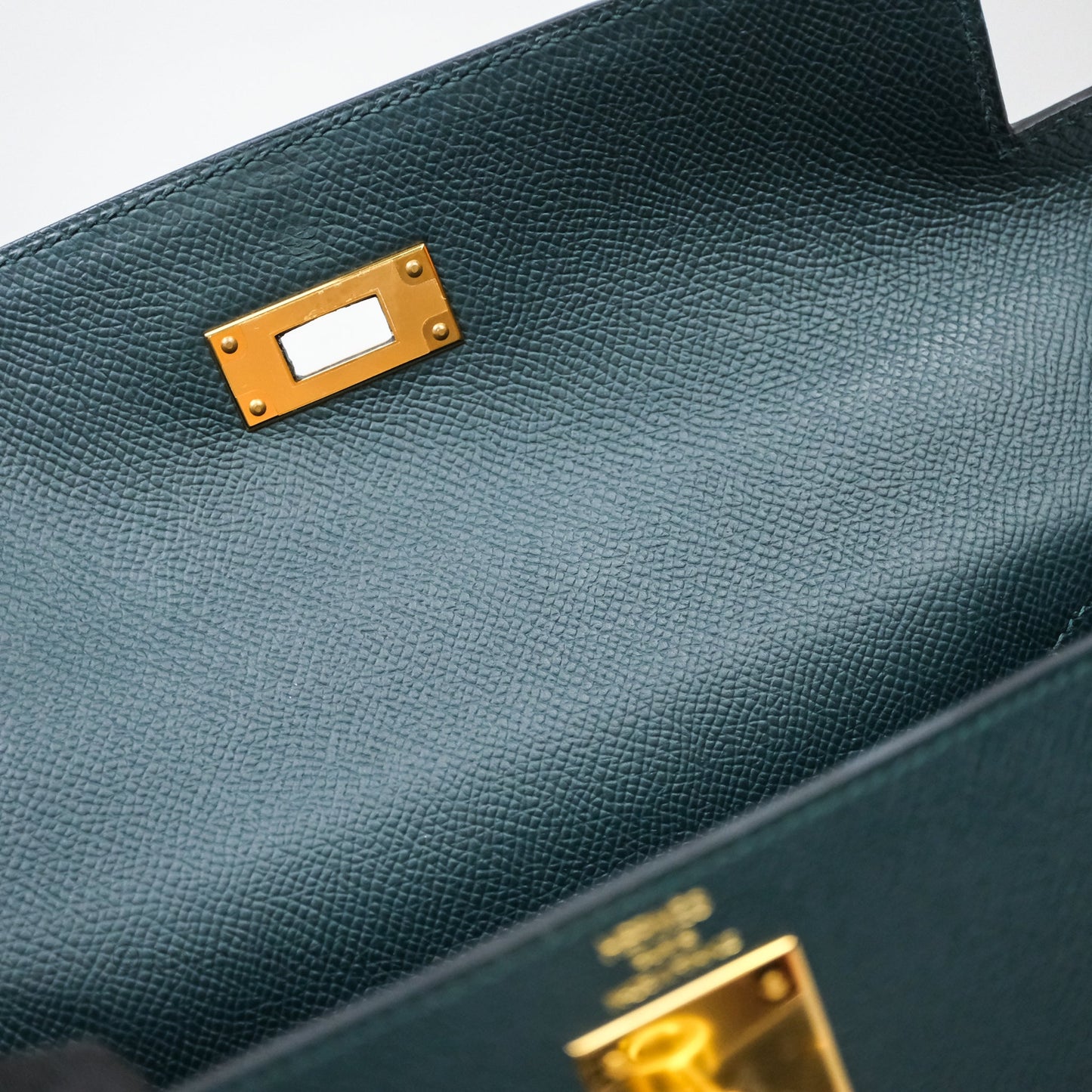 Hermès Kelly 28 6O Vert Cyprès Epsom Gold Hardware