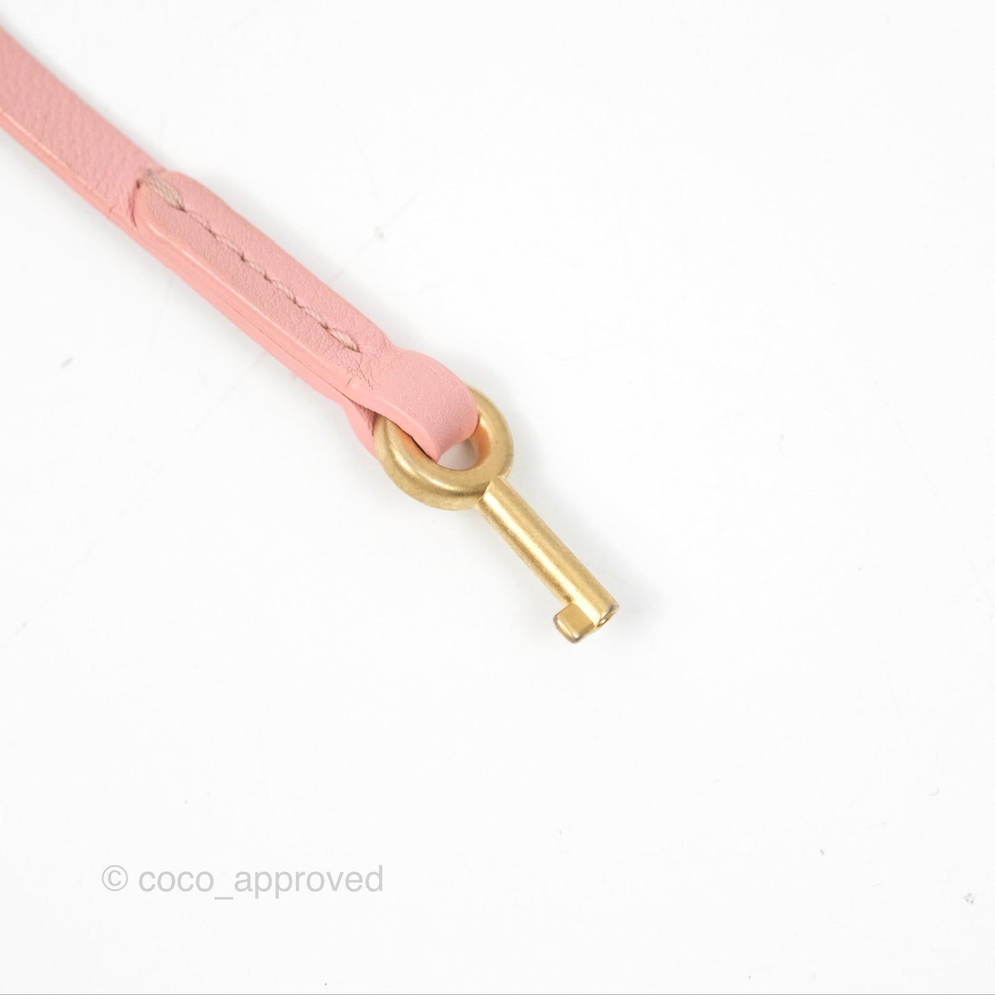 Chanel Quilted Medium CC Filigree Vanity Case Pink Caviar Gold Hardware