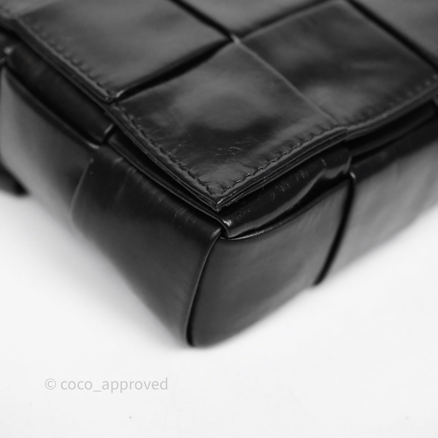 Bottega Veneta Cassette Stretch Belt Bag Maxi Black Intrecciato Leather