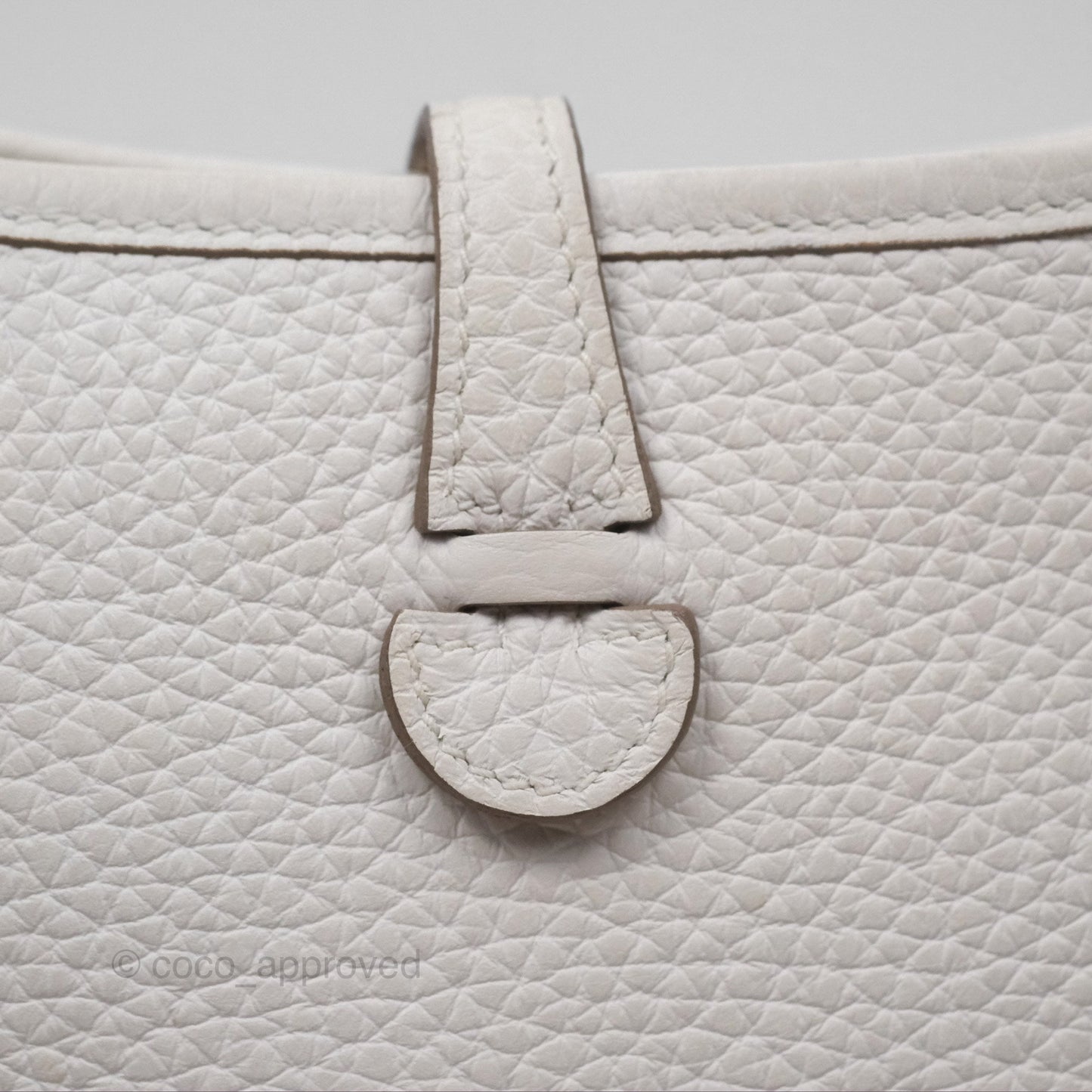 Hermès Mini Evelyne 16 Gris Pale M4 Clemence Gold Hardware