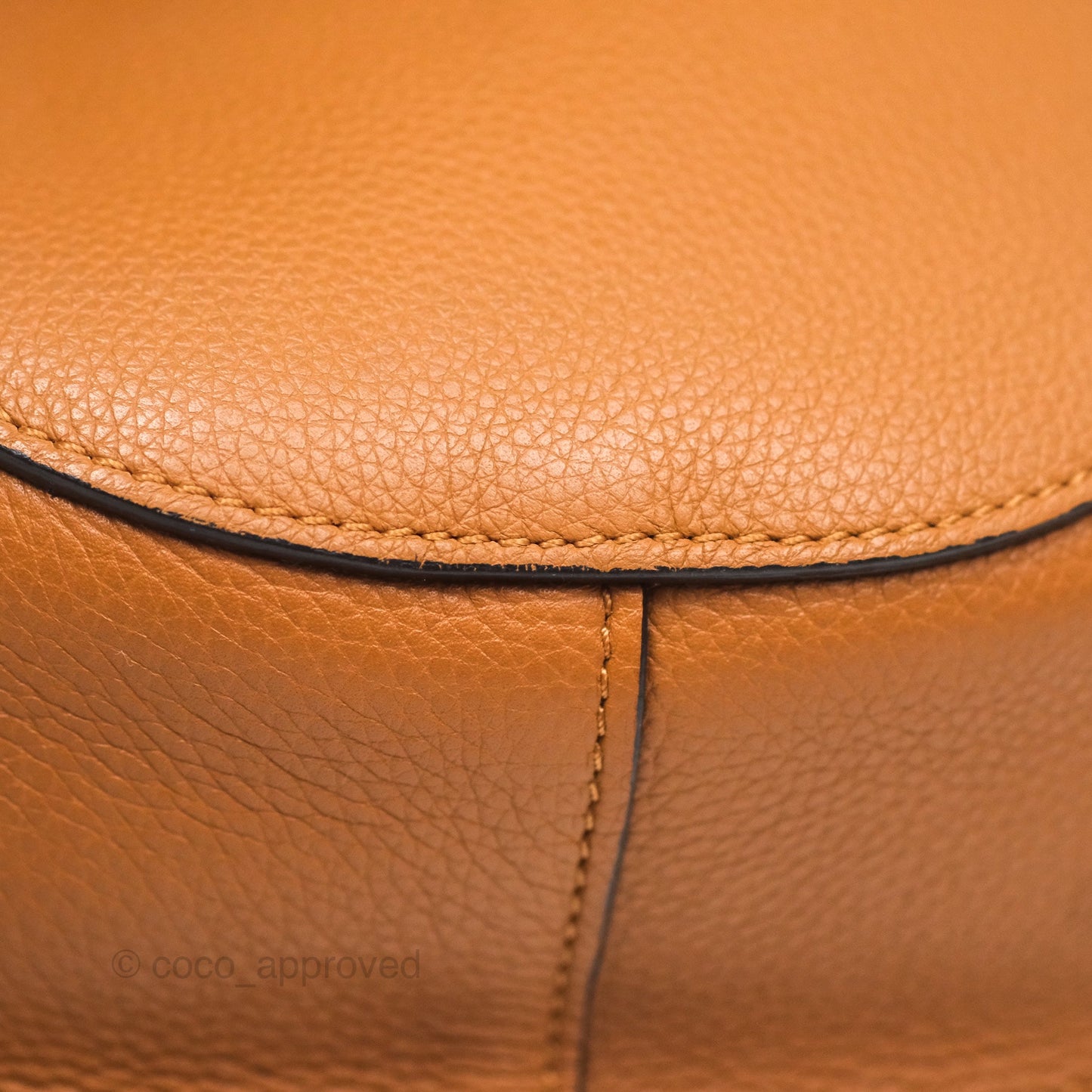 Loewe Small Gate Bag Grained Calfskin in Tan