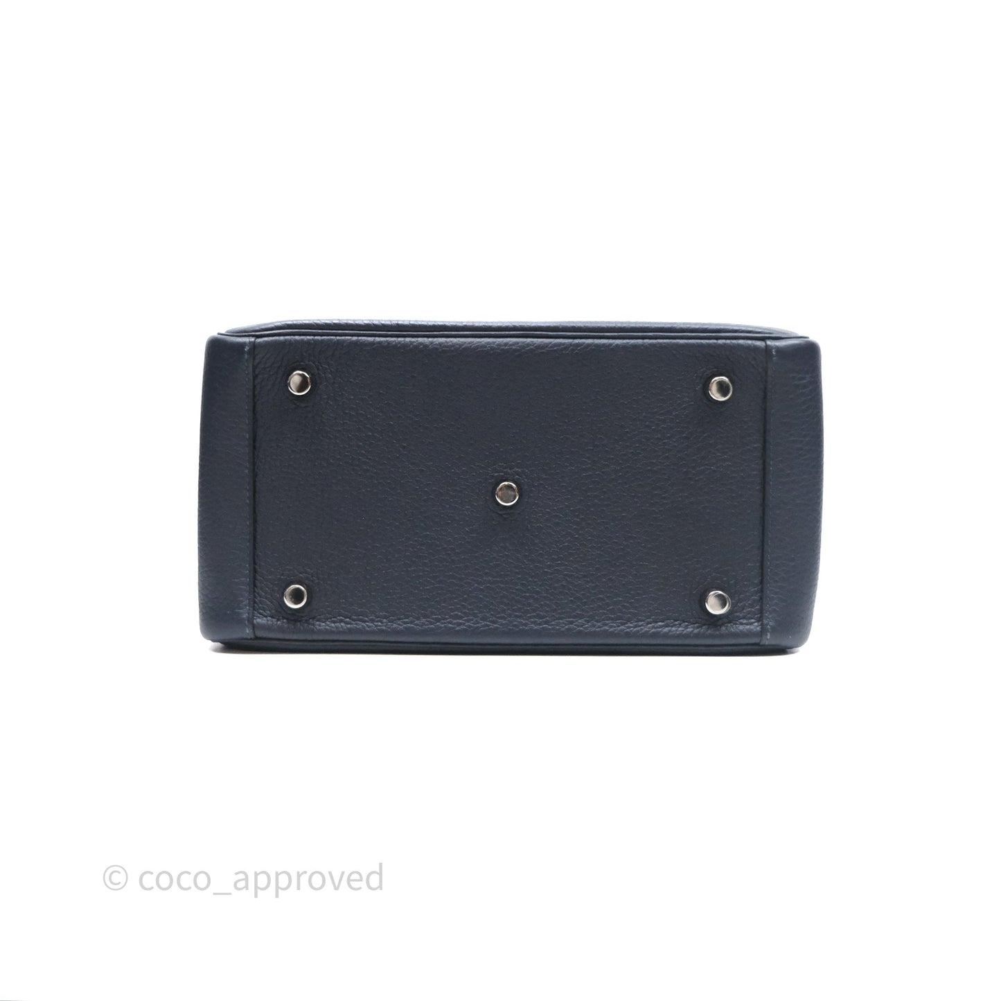 Hermès Lindy 26 Bleu Nuit 2Z Taurillon Clemence Palladium Hardware