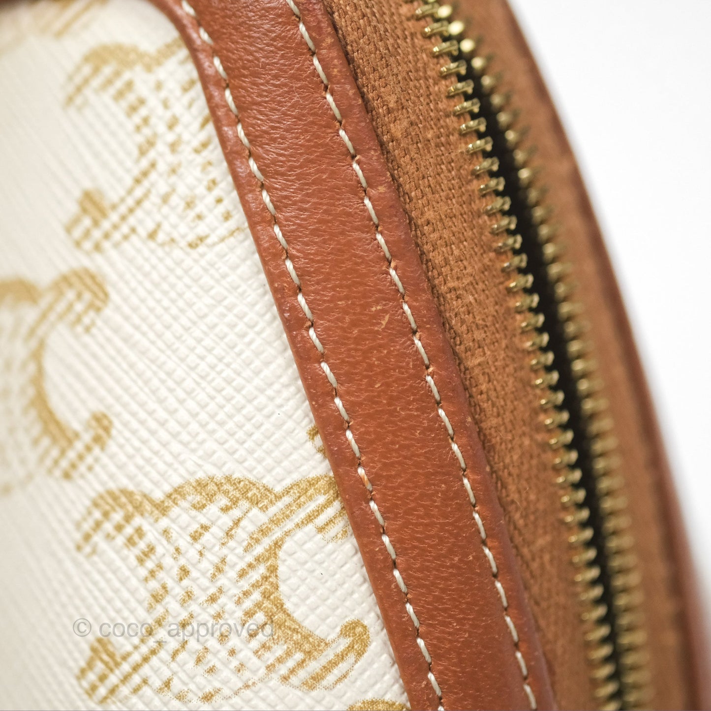 Celine Clutch With Chain Triomphe Canvas Lambskin White/Tan