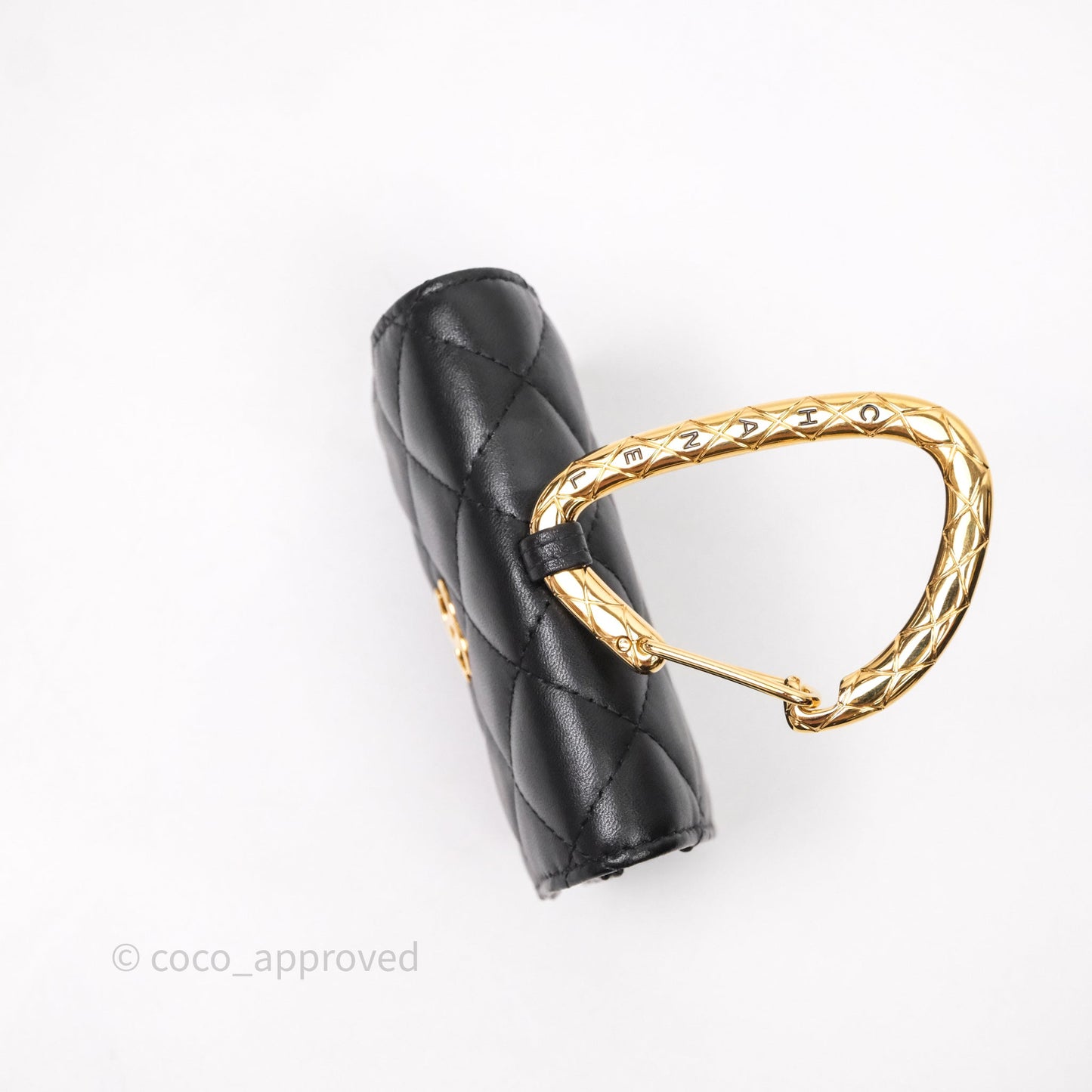 Chanel Jewel Hook Card Holder Black Lambskin Aged Gold Hardware