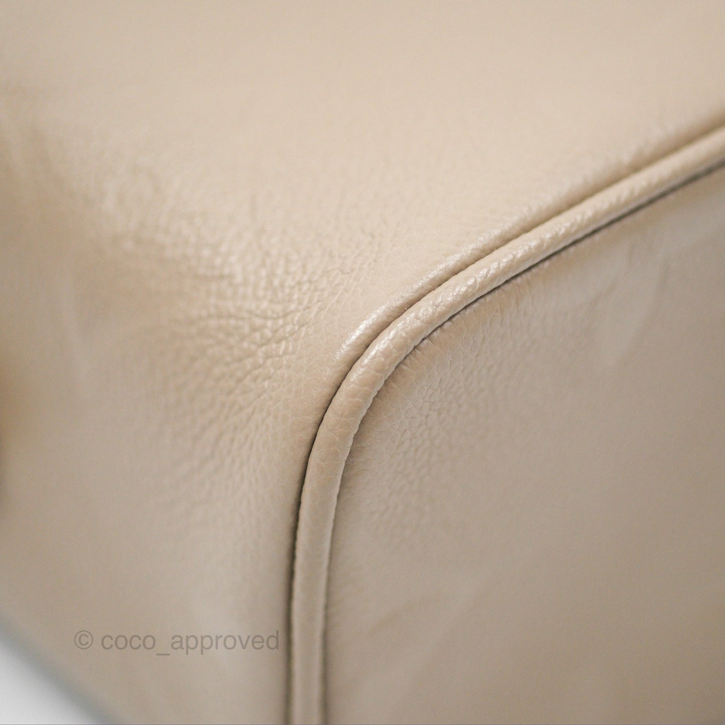 Louis Vuitton Monogram Empreinte Tourterelle Vanity PM Beige Gold Hardware