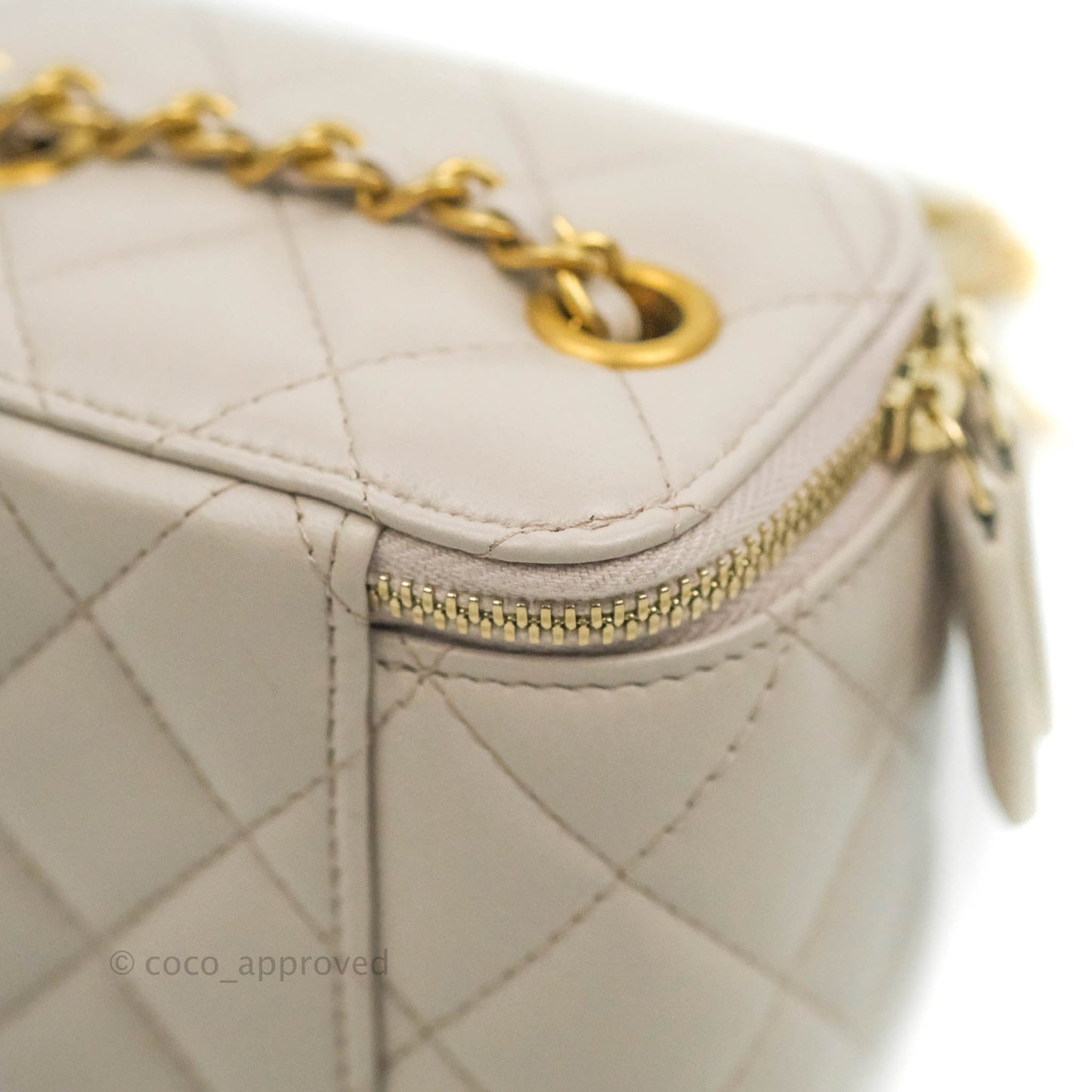 Chanel Classic Mini Pearl Crush Vanity With Chain Lilac Pink Lambskin Aged Gold Hardware