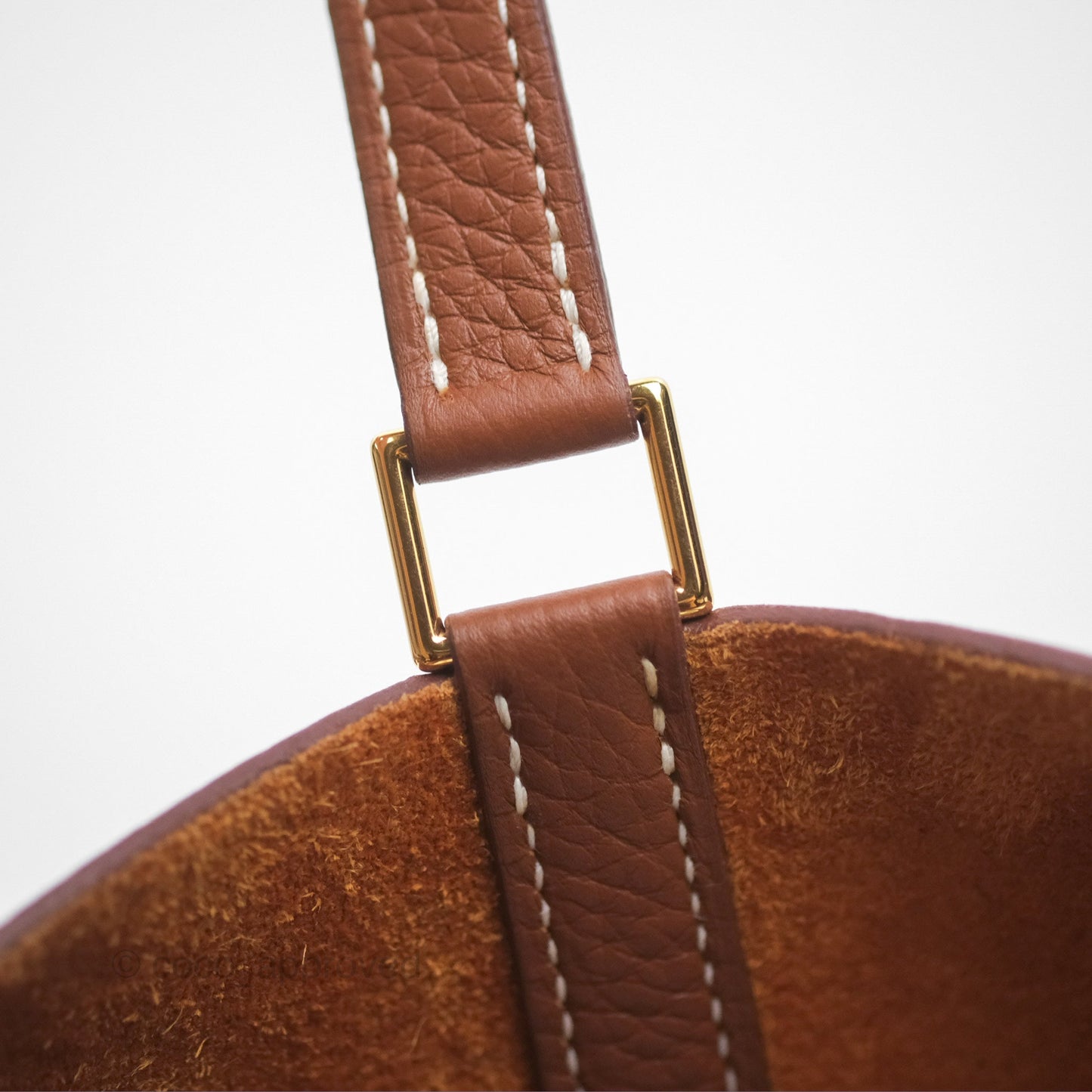 Hermès Picotin Lock 22 Gold 37 Clemence Gold Hardware