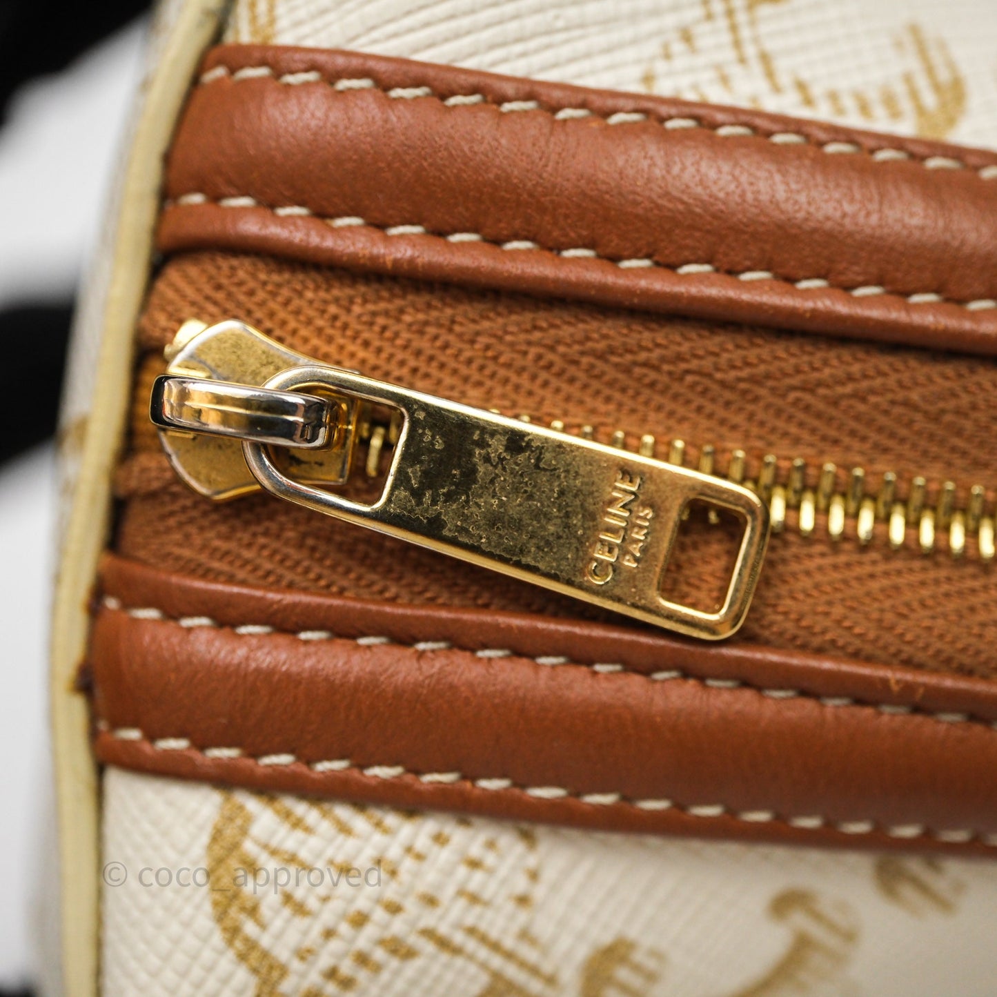 Celine Clutch With Chain Triomphe Canvas White/Tan