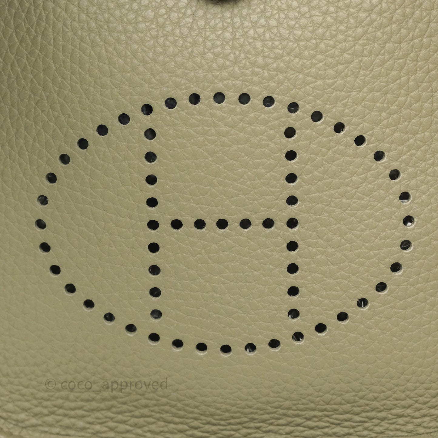 Hermès Mini Evelyne 16 Sauge Q1 Clemence Gold Hardware