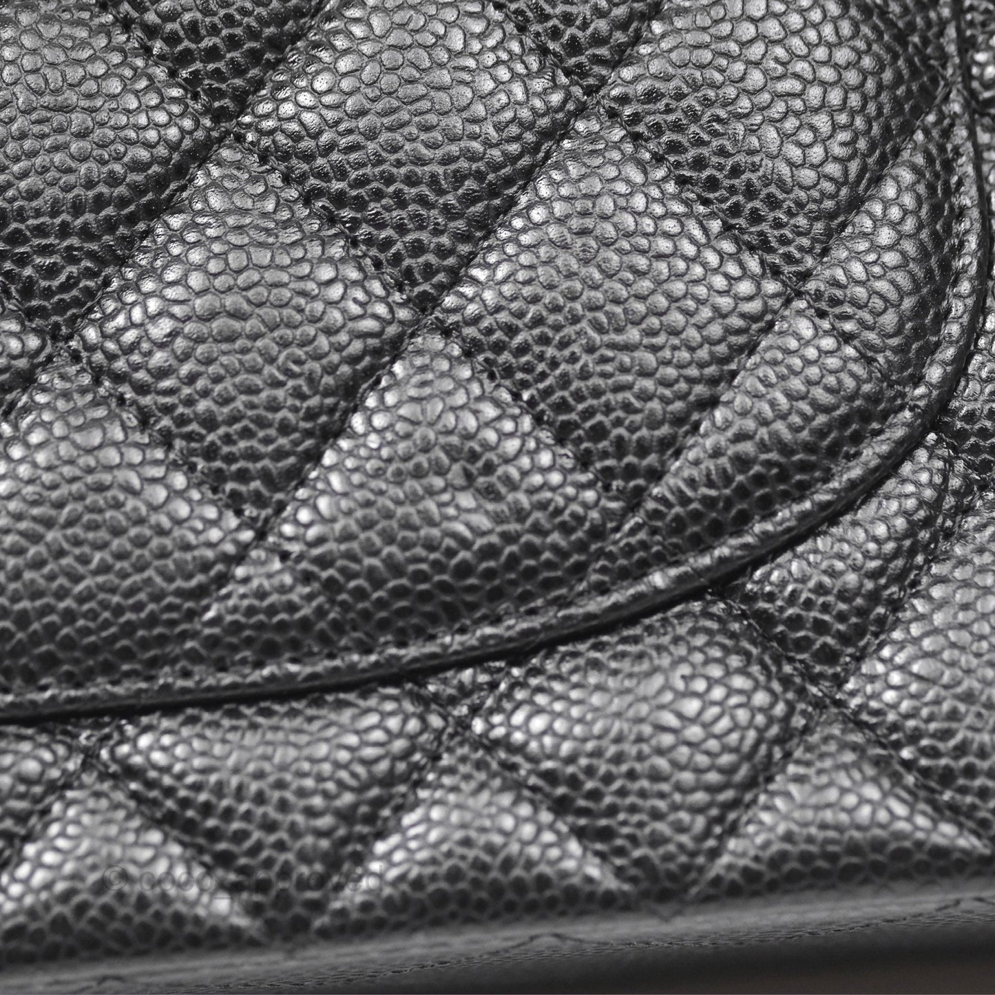 Chanel Classic M/L Medium Flap Quilted Black Caviar Gold Hardware