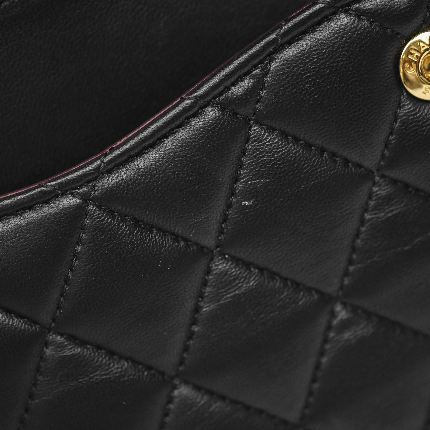 Chanel Classic M/L Medium Flap Quilted Black Lambskin Gold Hardware