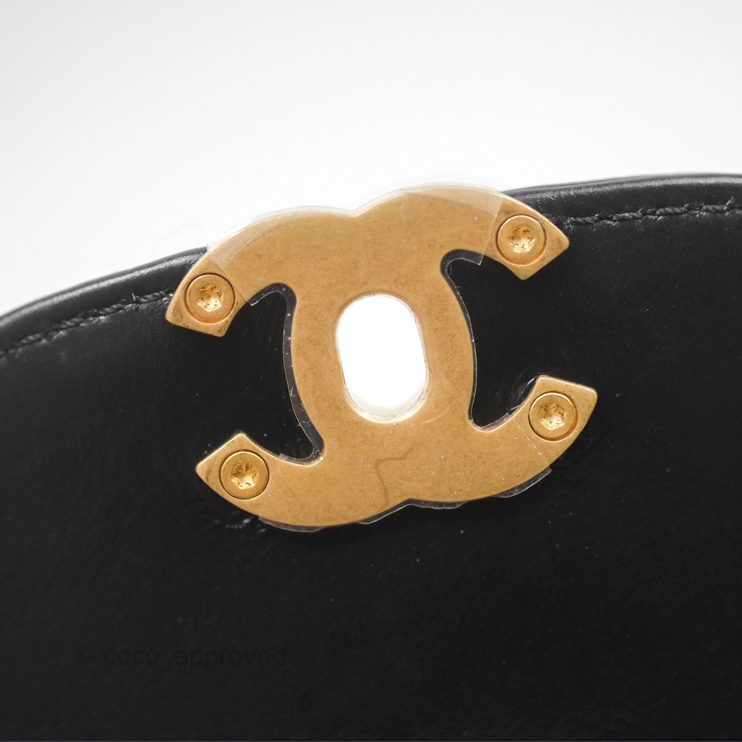Chanel Kelly Bag Quilted Black Shiny Calfskin Aged Gold Hardware