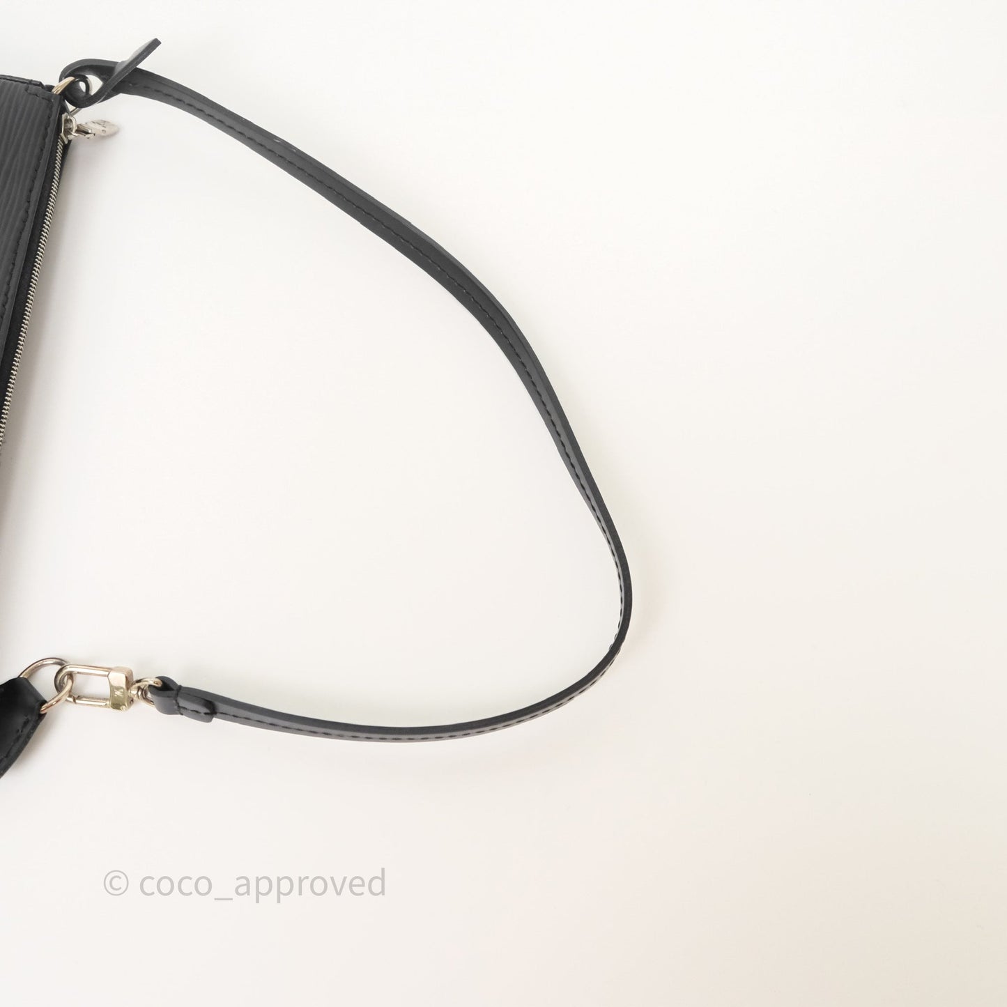 Louis Vuitton Pochette Black Epi