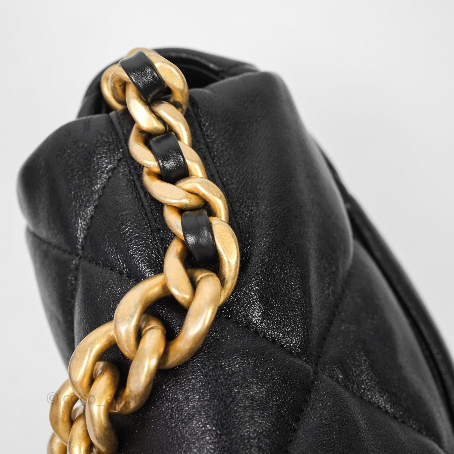 Chanel 19 Medium Black Mixed Hardware