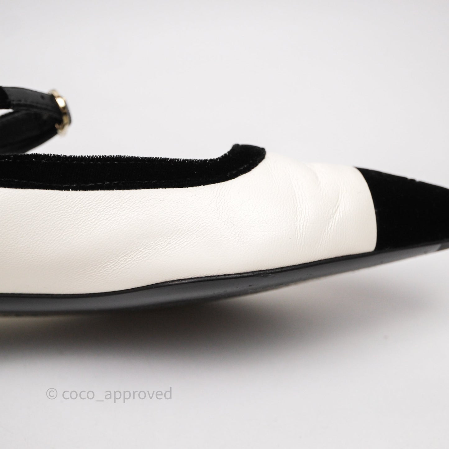 Chanel Mary Janes Flats White/Black Size 39.5