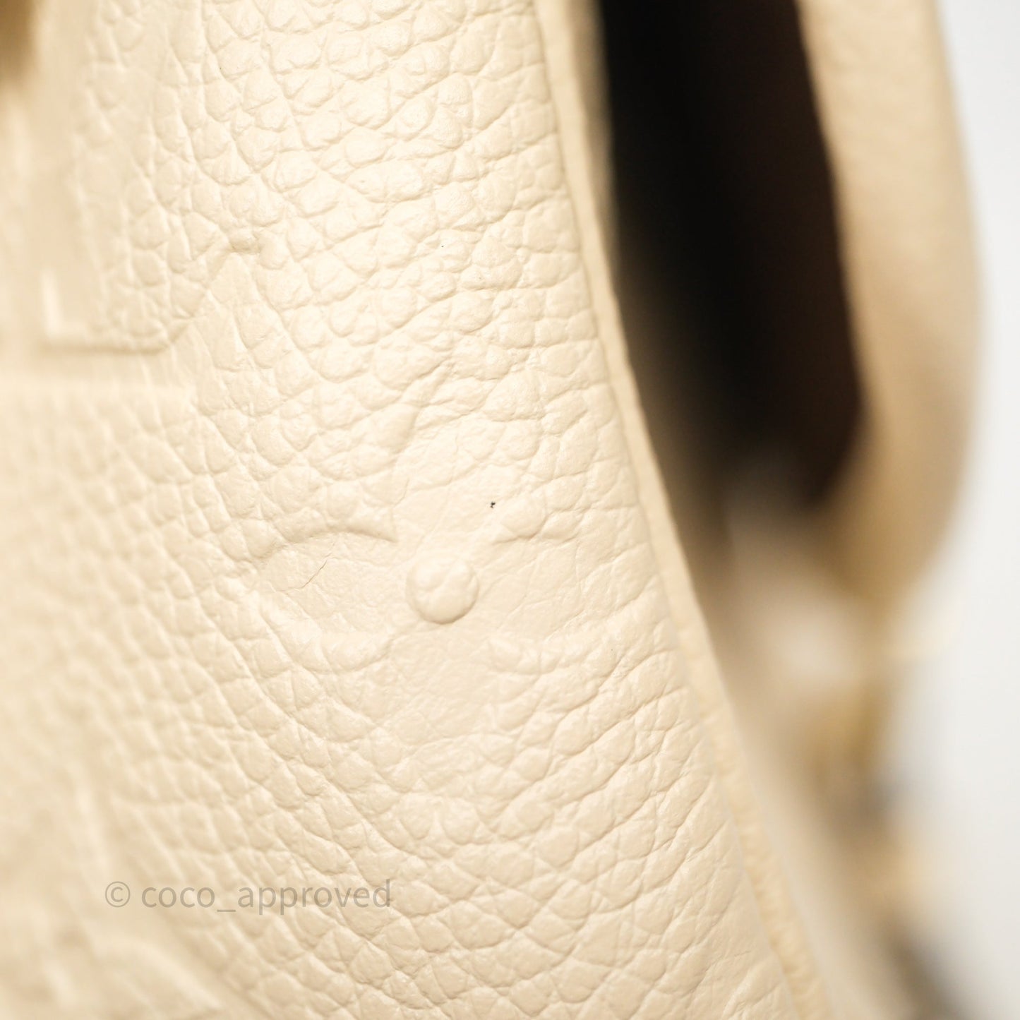 Louis Vuitton Diane Crème Beige Monogram Empreinte Leather
