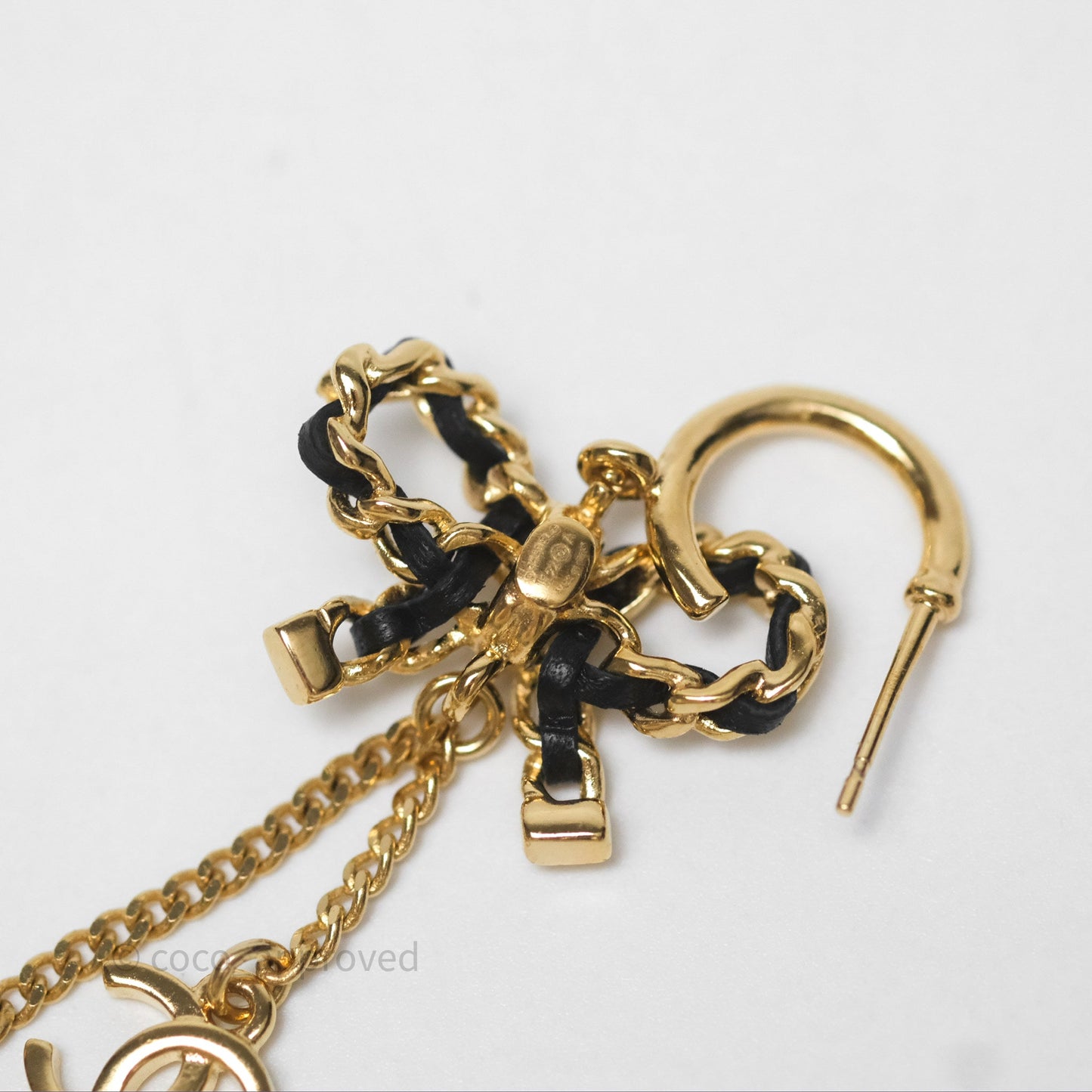 Chanel Woven Ribbon Bow Black Drop Earrings Gold Tone 22A