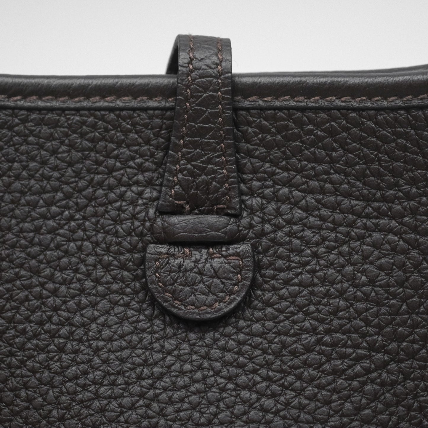Hermès Mini Evelyne 16 Ebene 46 Clemence Gold Hardware